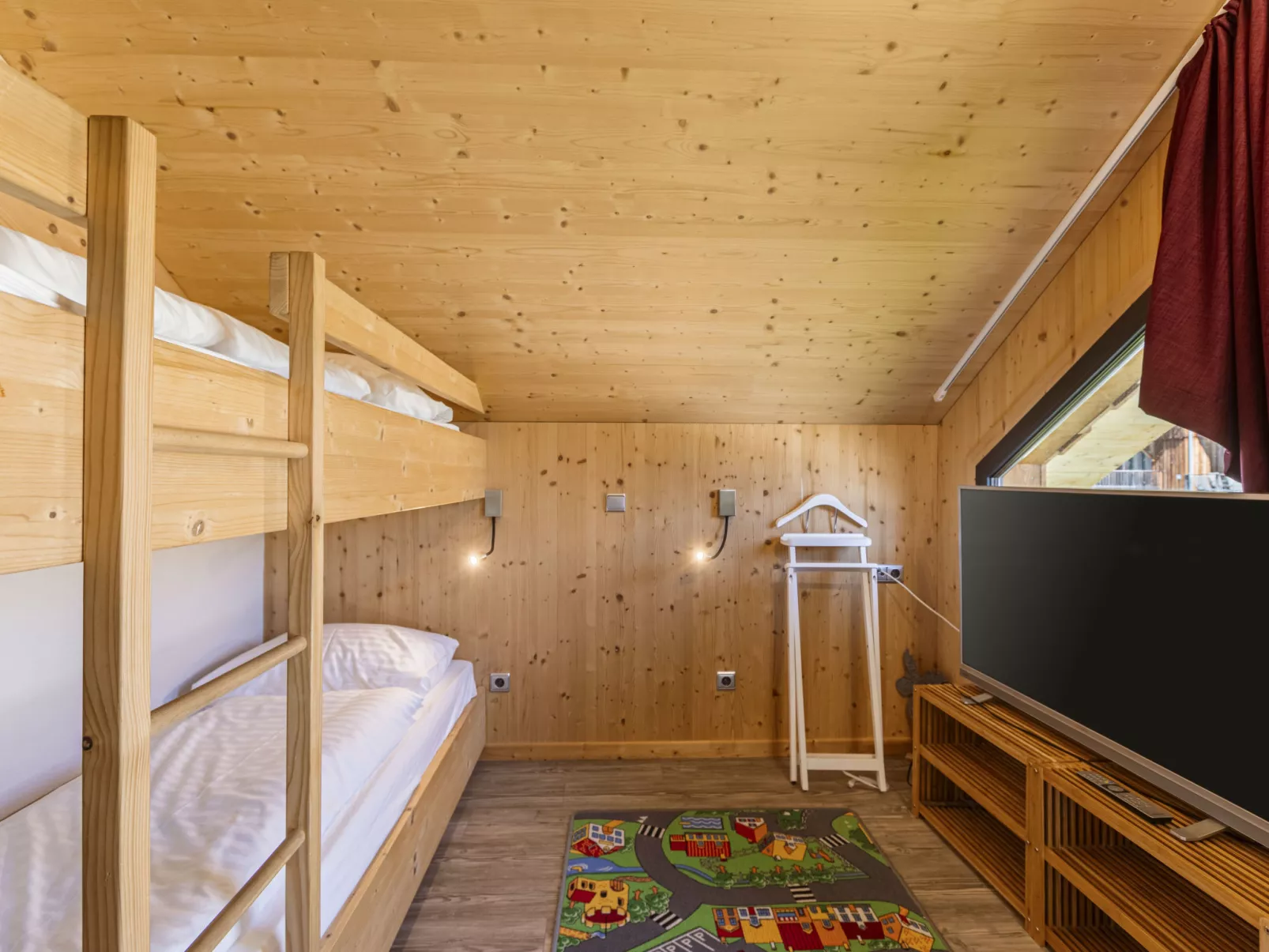 Premium #7 mit IR-Sauna&Sprudelbad-Inside