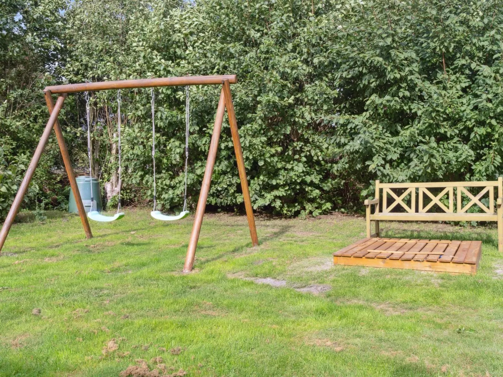 "Aldis" - 300m from the sea-Outside