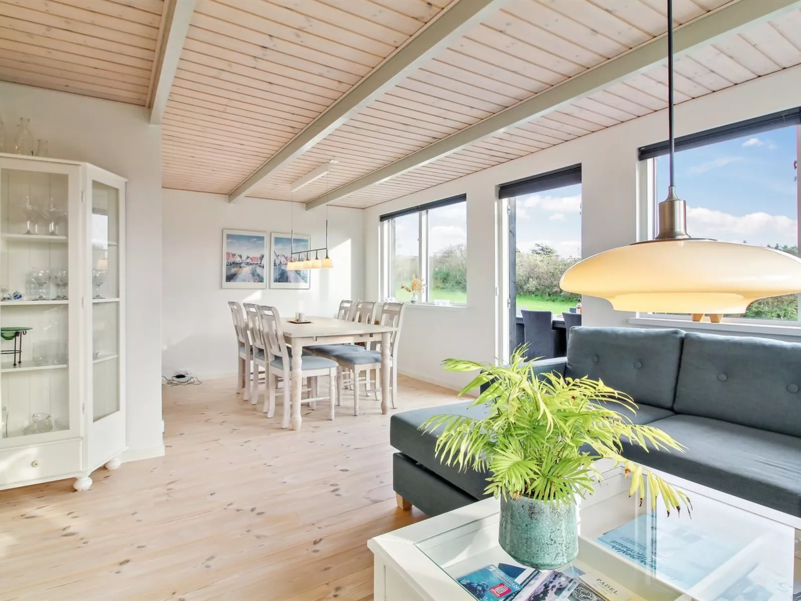 "Benda" - 348m from the sea-Inside