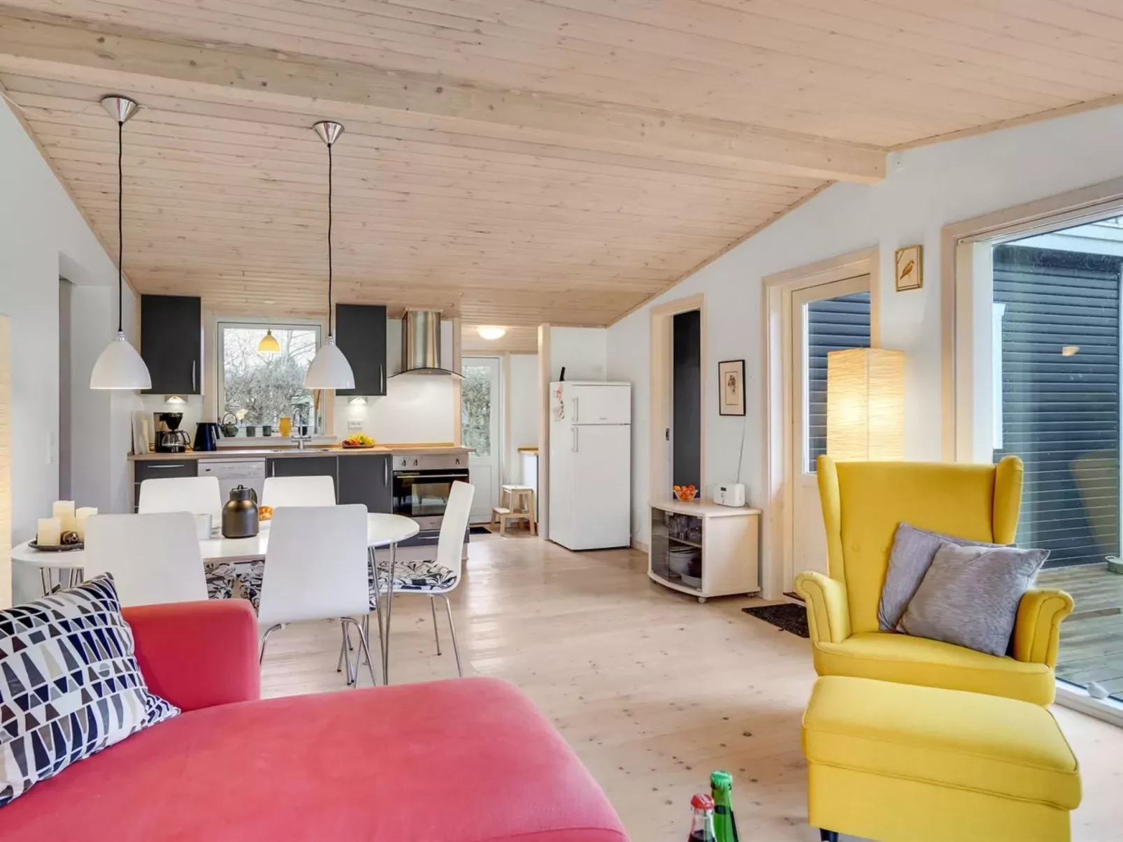 "Bassi" - 650m from the sea
