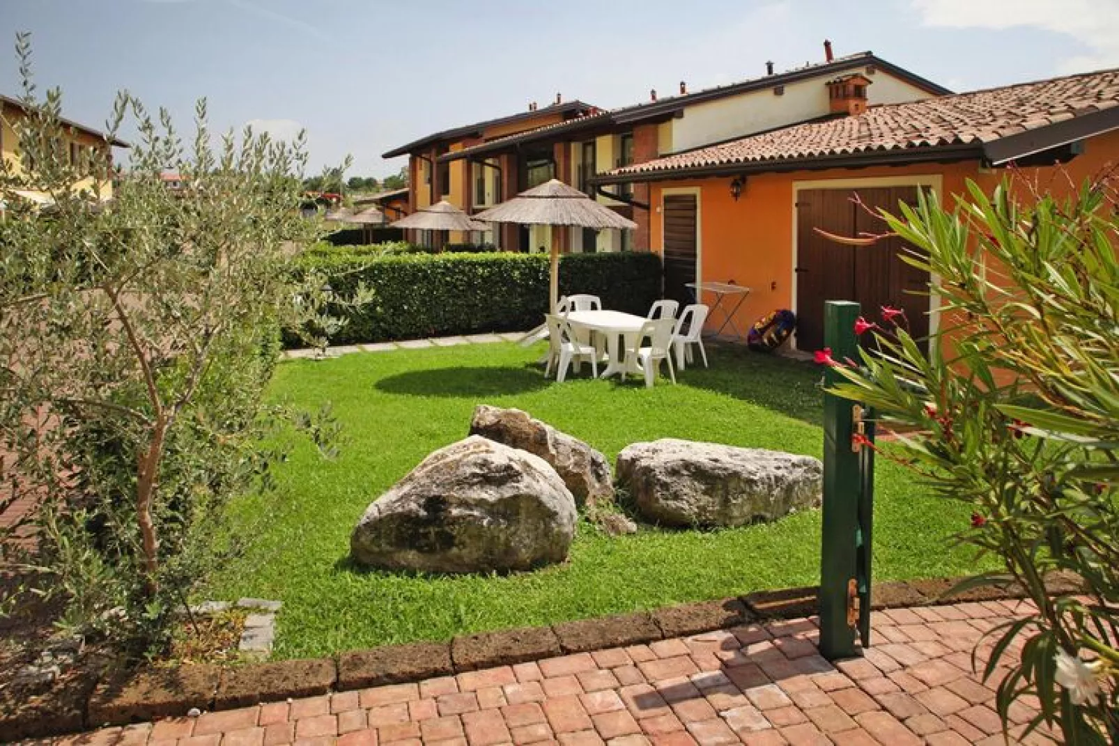Residence La Bertoletta, Peschiera-trilo-Jardins en été