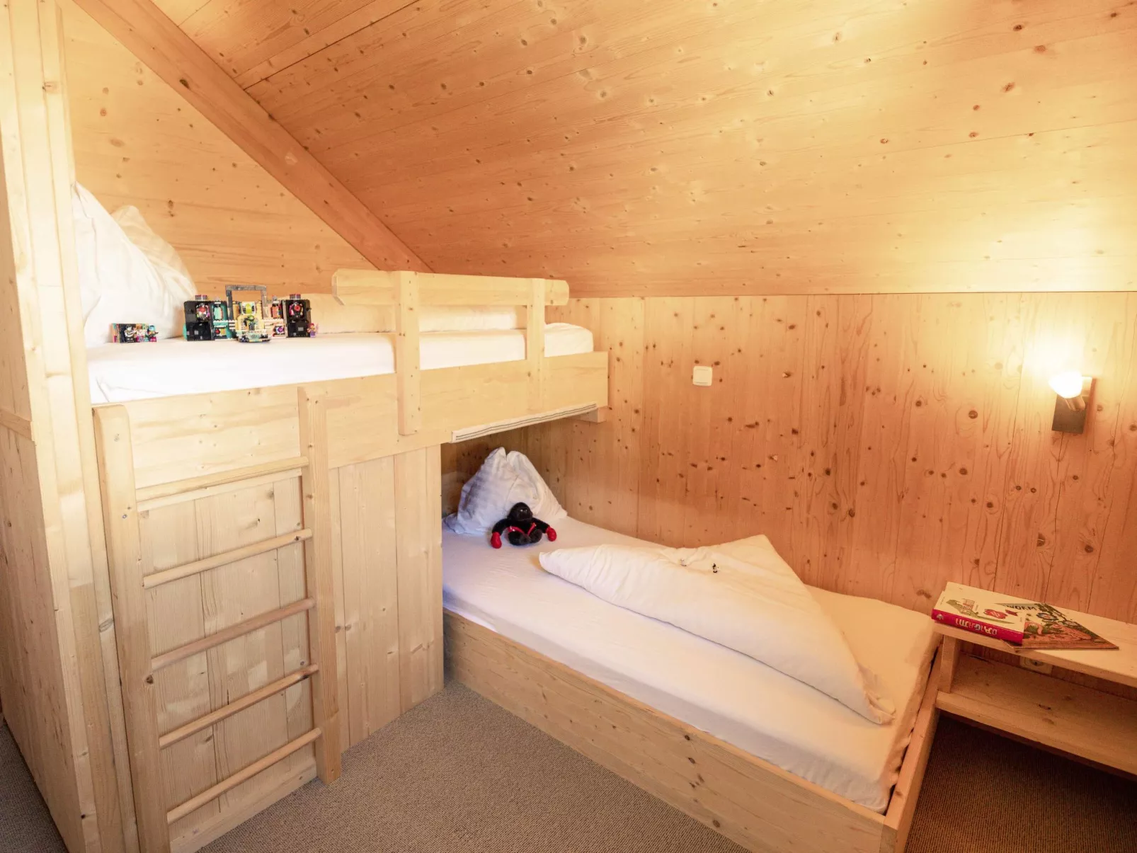 Premium #14 mit IR-Sauna-Inside