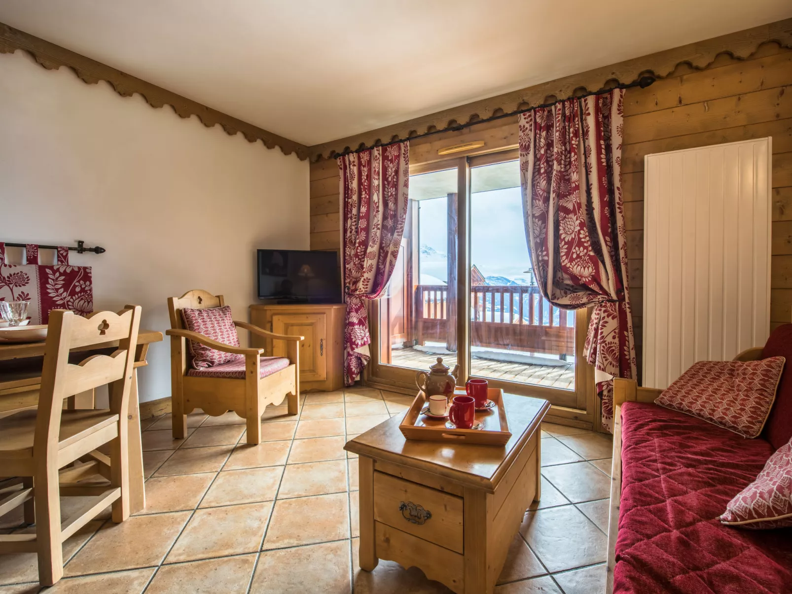 CGH Rés&Spa Les Cimes Blanches-Drinnen
