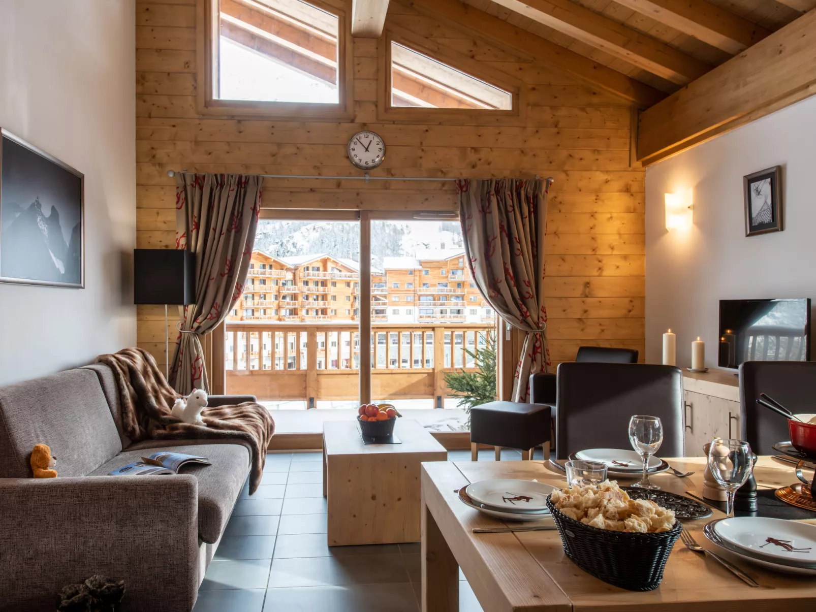Le Lodge des Neiges-Drinnen
