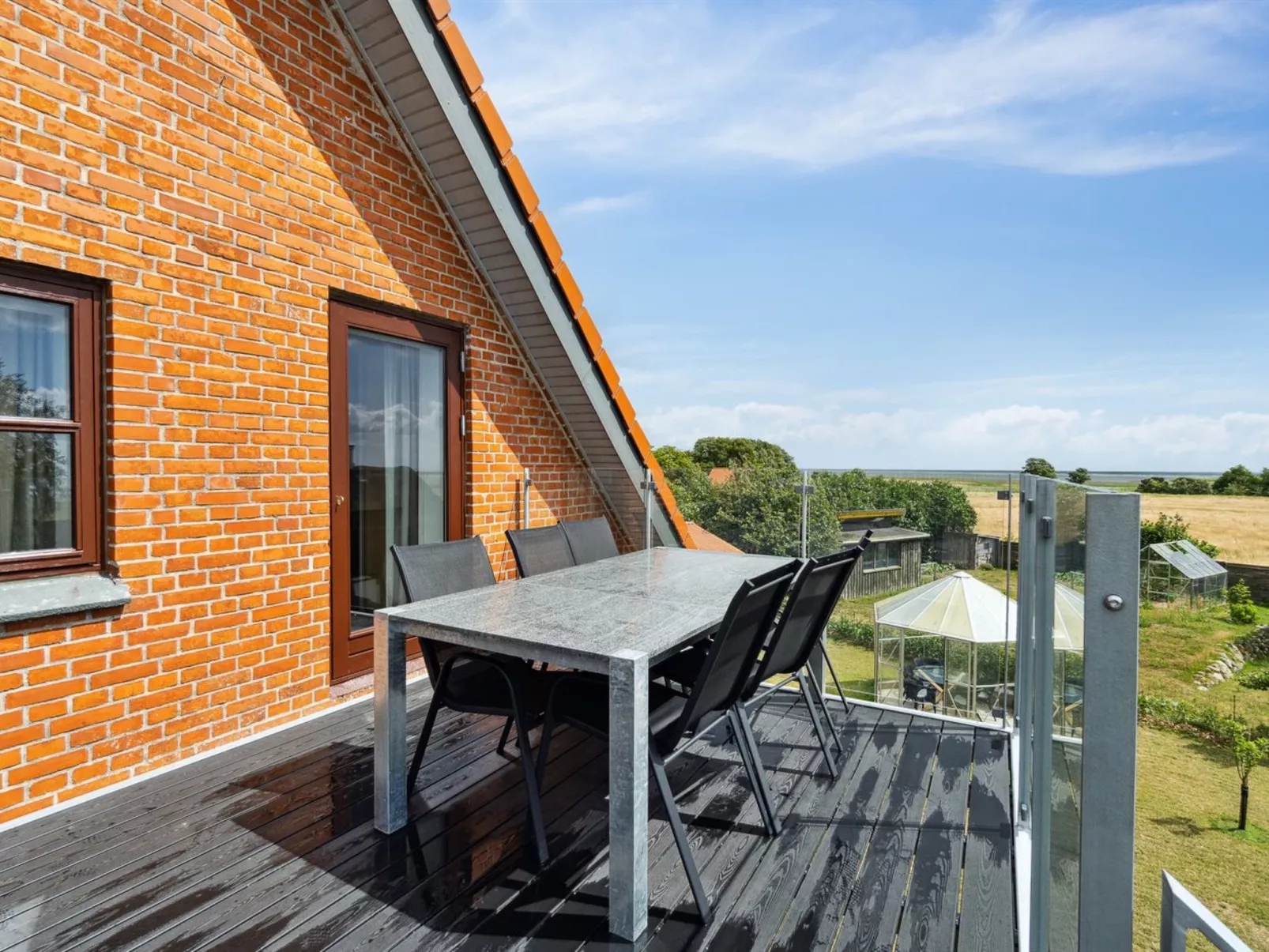 "Amely" - 500m from the sea-Outside