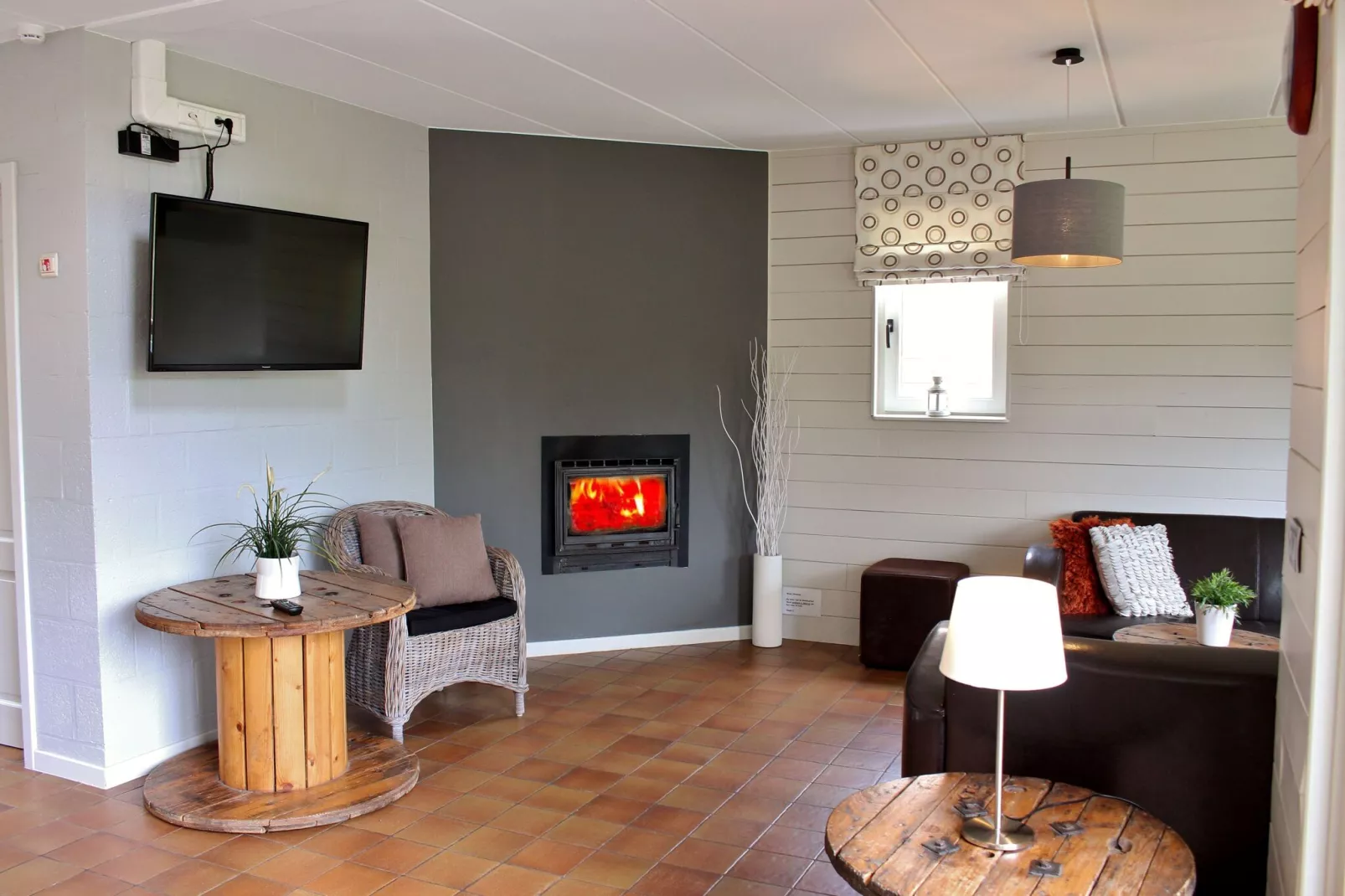 Vincent-Living room