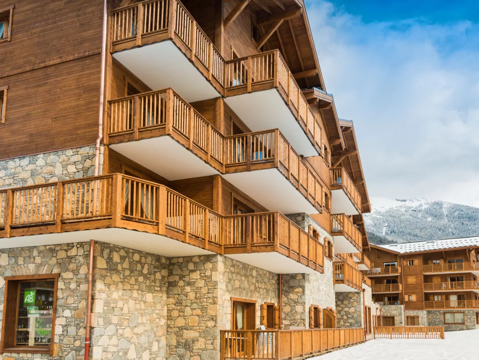 CGH Rés&Spa Chalets de Laÿssia-Outside