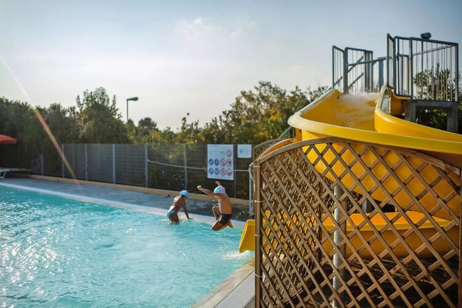 Mobile Homes The Garda Village, Sirmione-Maxi Caravan-Pool