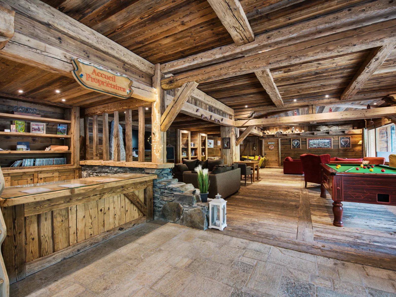 La Ferme du Val Claret-Inside