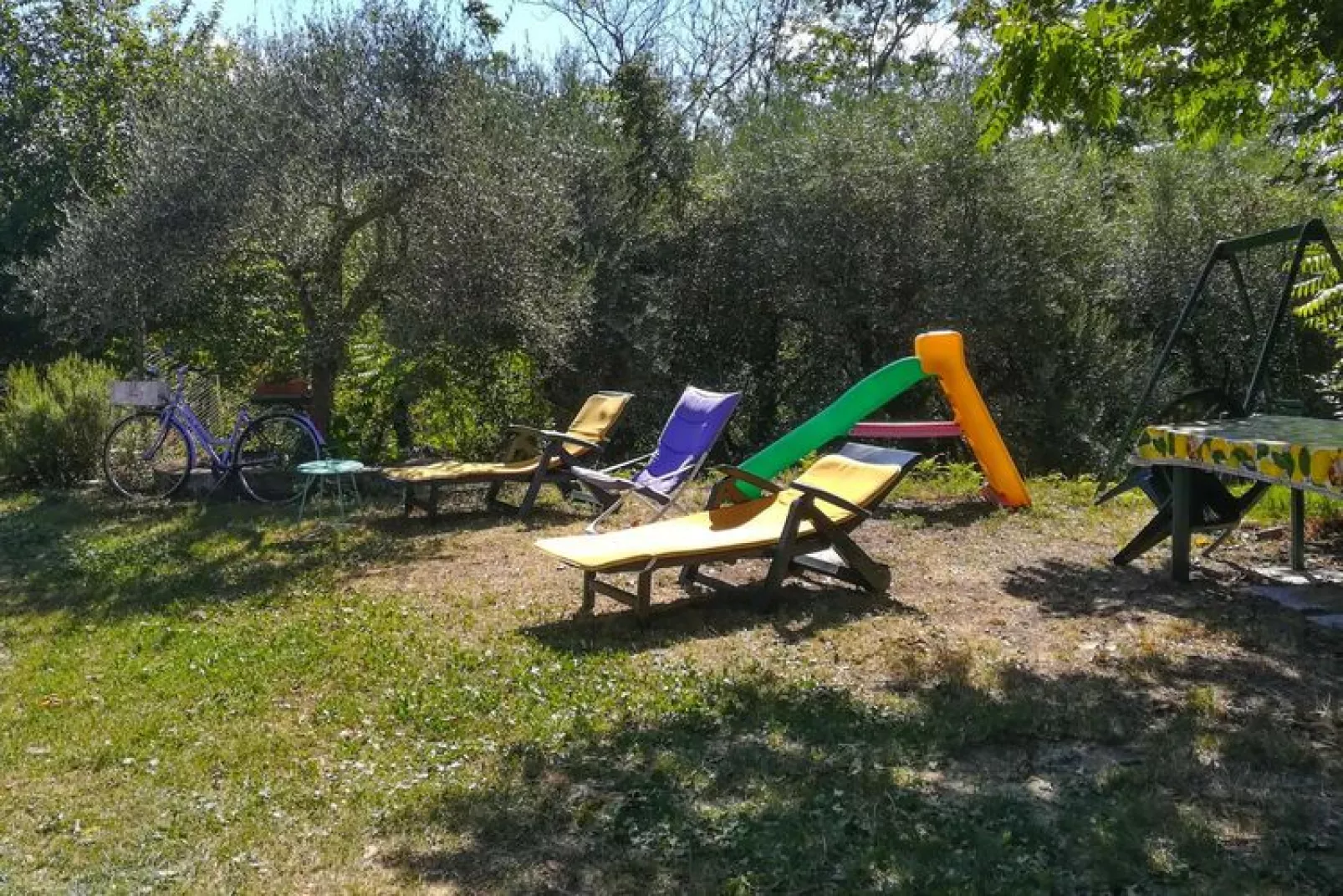 Holiday home dei Pavoni Montemaggiore con Piscina privata-Gardens summer