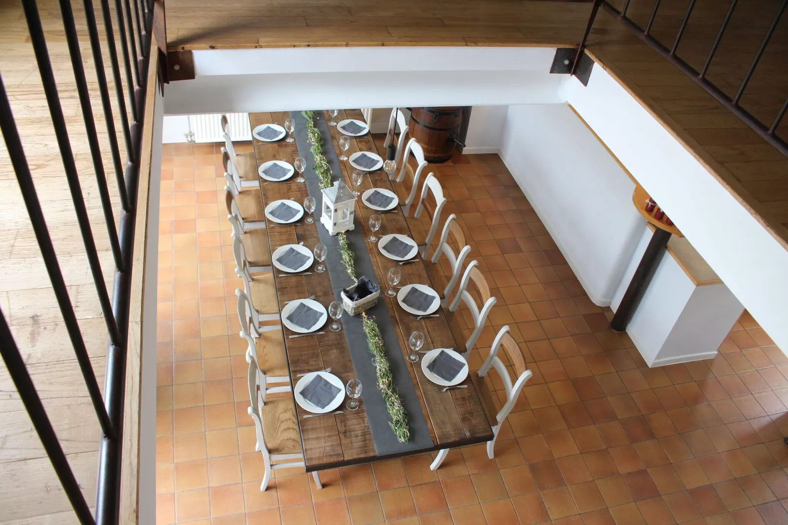 Vincent-Dining room