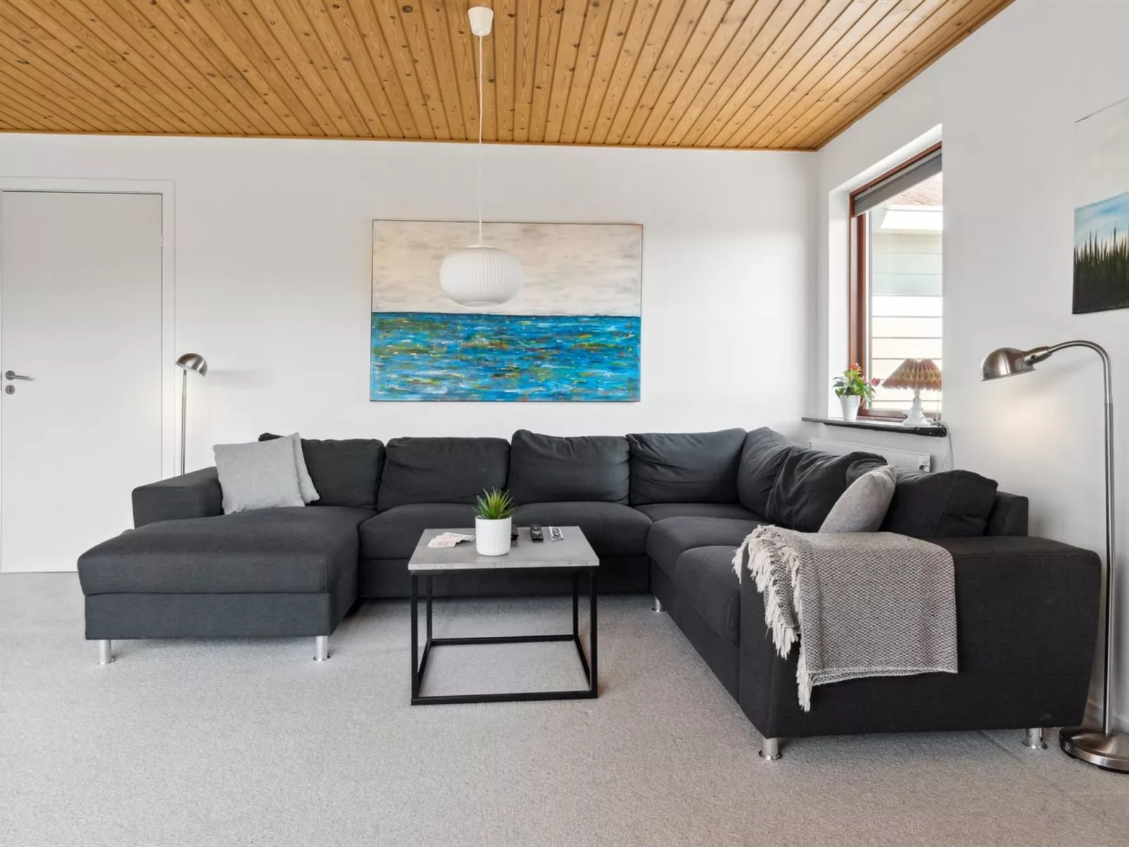 "Ingward" - 750m from the sea