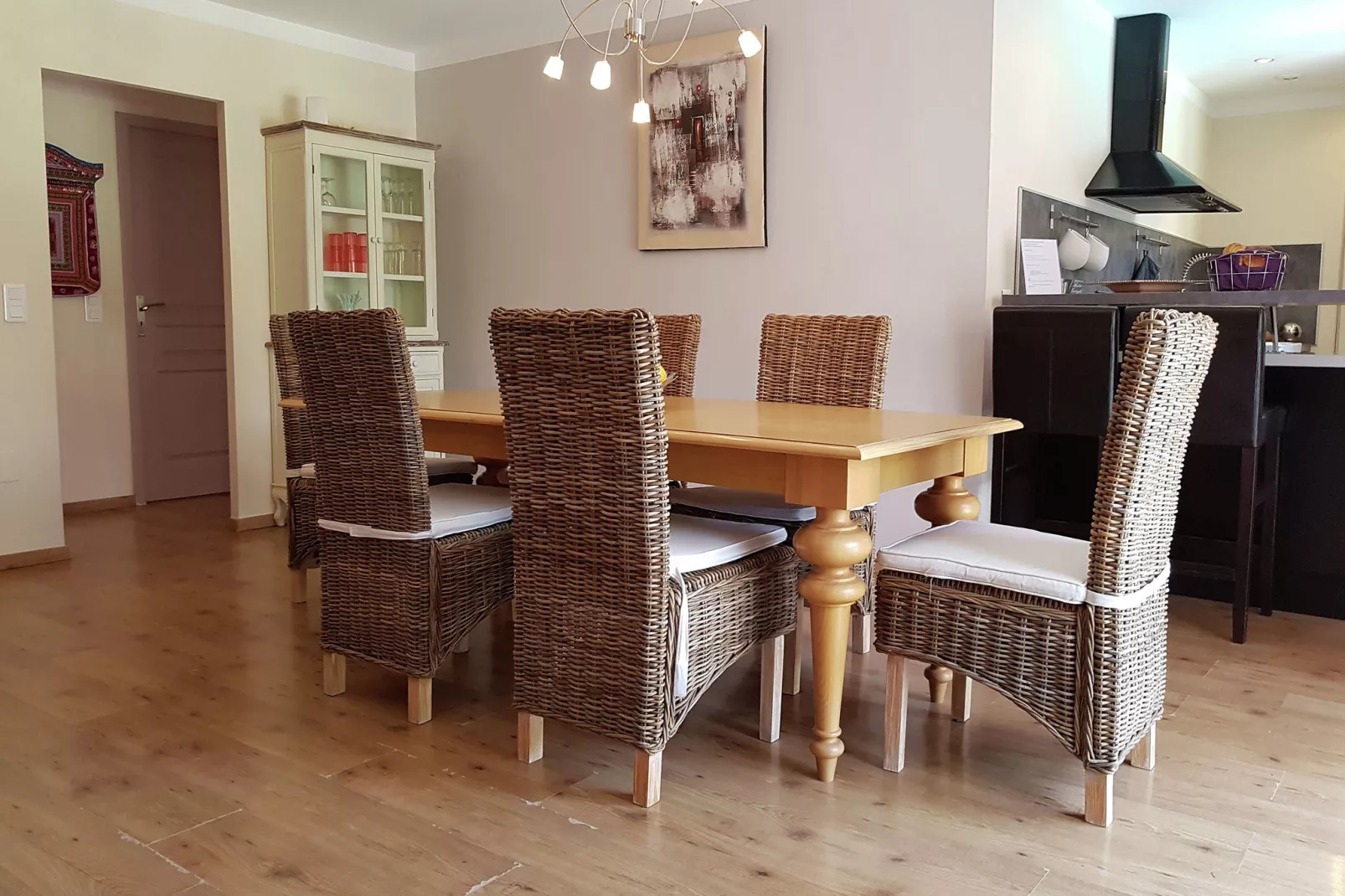 Villa Ollie-Dining room