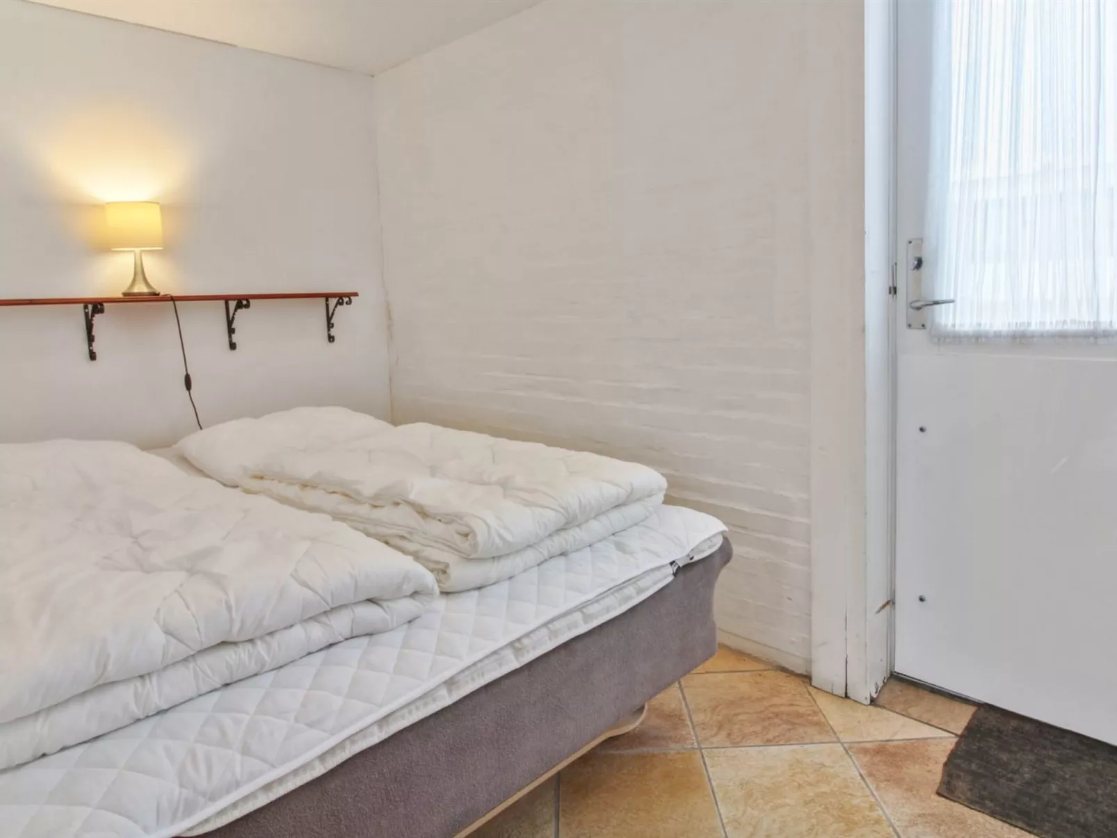 "Gunnlaug" - 500m from the sea-Inside
