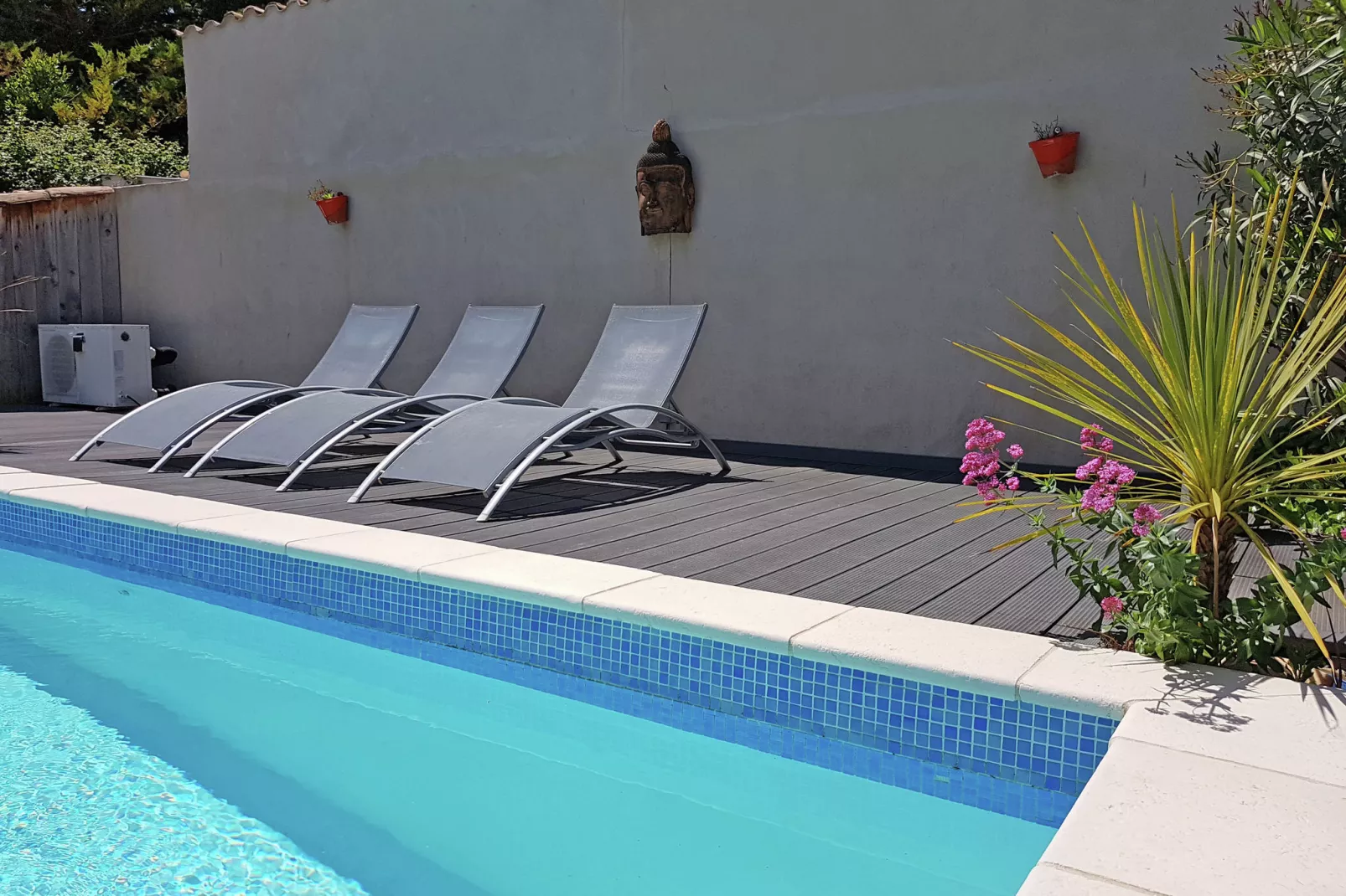 Villa Ollie-Pool