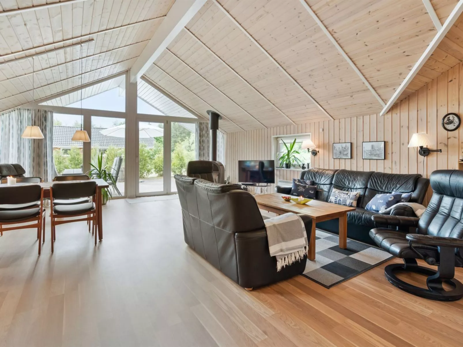 "Erp" - 10km from the sea-Inside