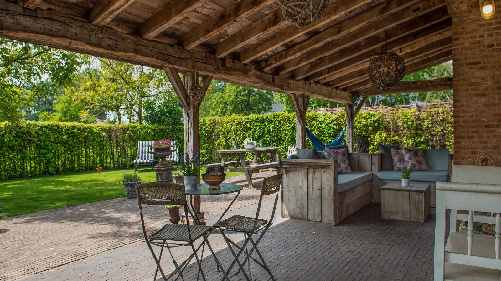 Meidoornhoeve-Terrace balcony