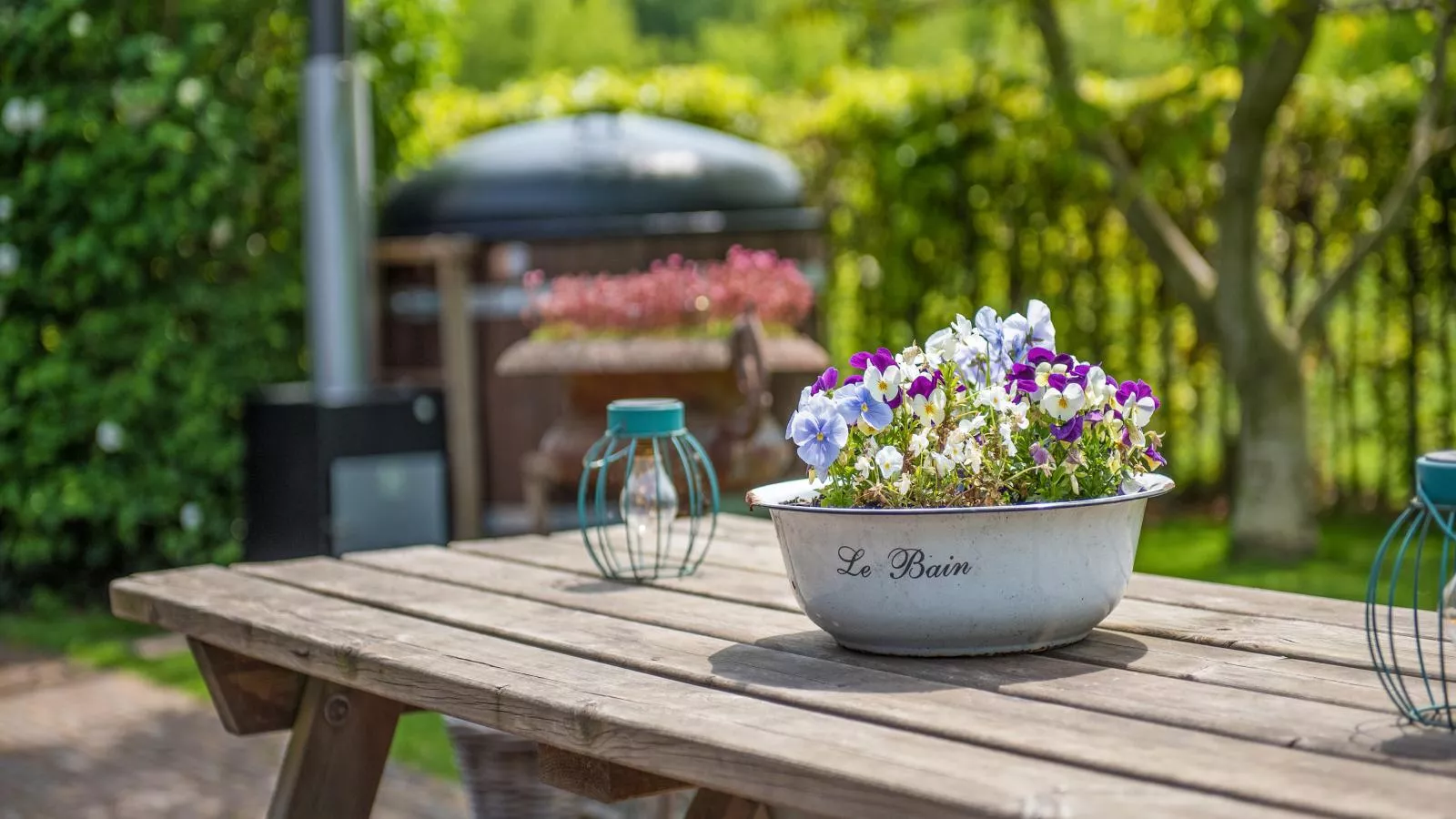 Meidoornhoeve-Gardens summer