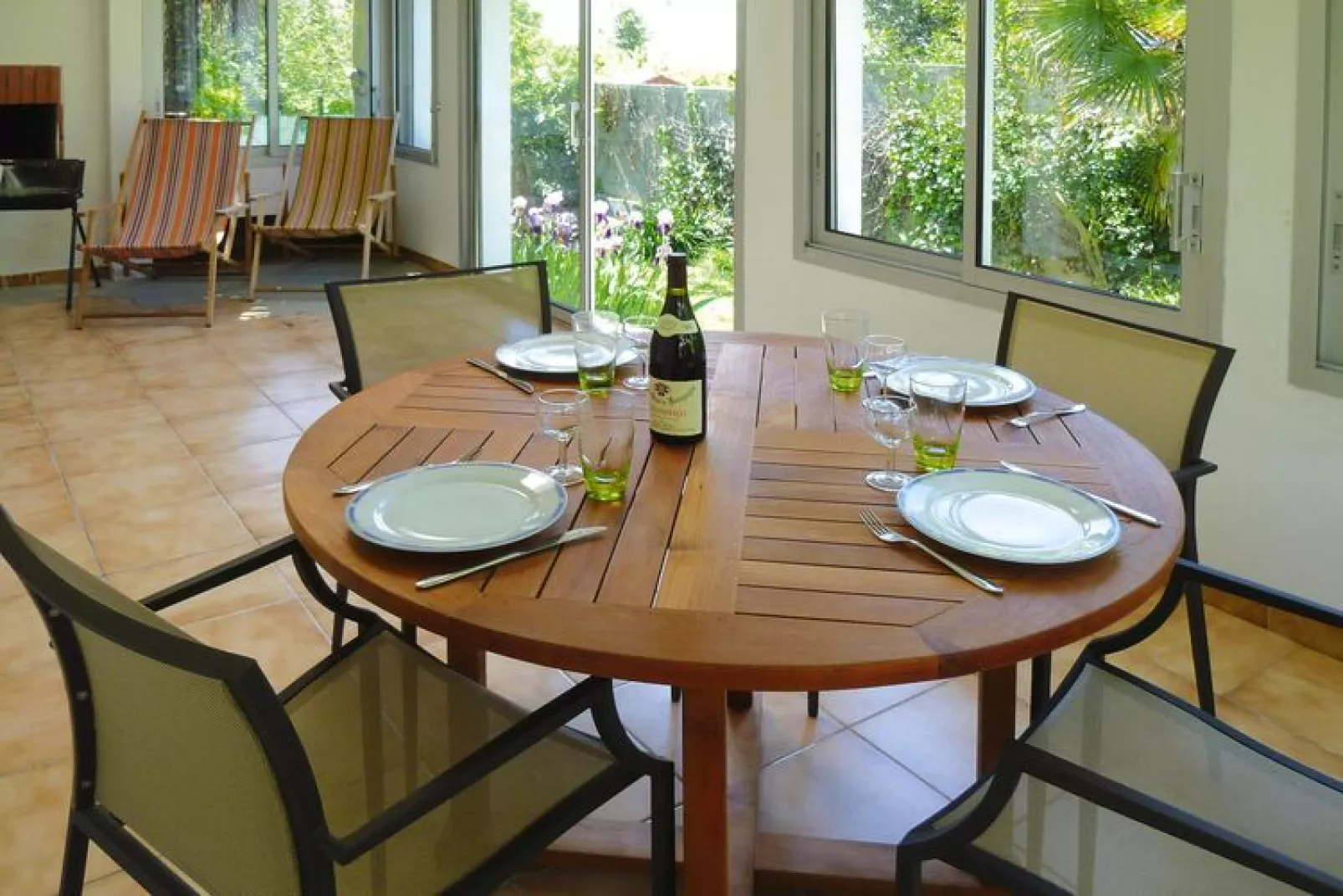 Holiday home Les Sables d´Olonne-Salle à manger