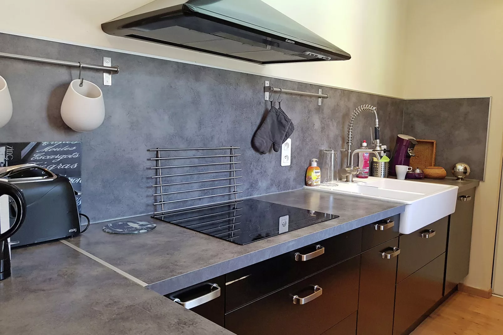 Villa Ollie-Kitchen