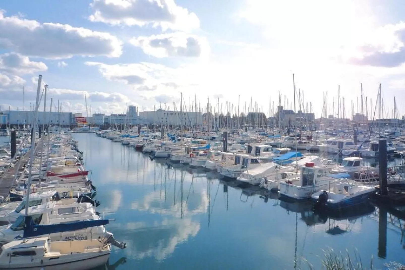 Holiday home Les Sables d´Olonne-Vue sur l'eau