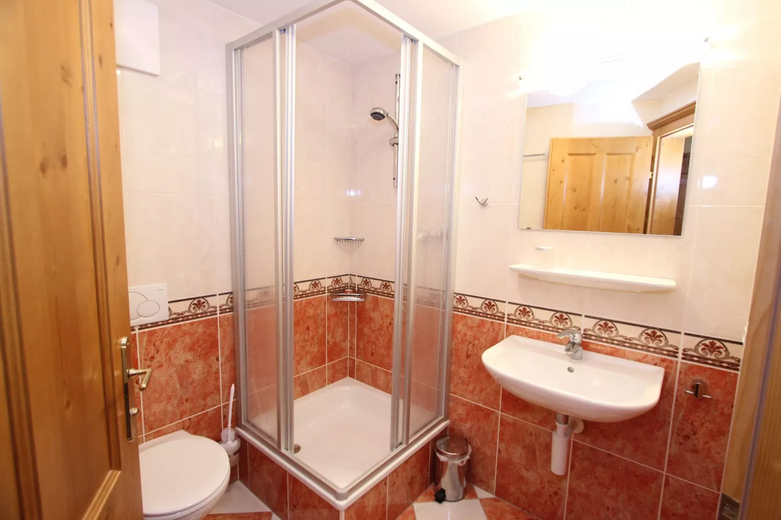 Chalet Apartment Mittenwald Top 1-Bathroom