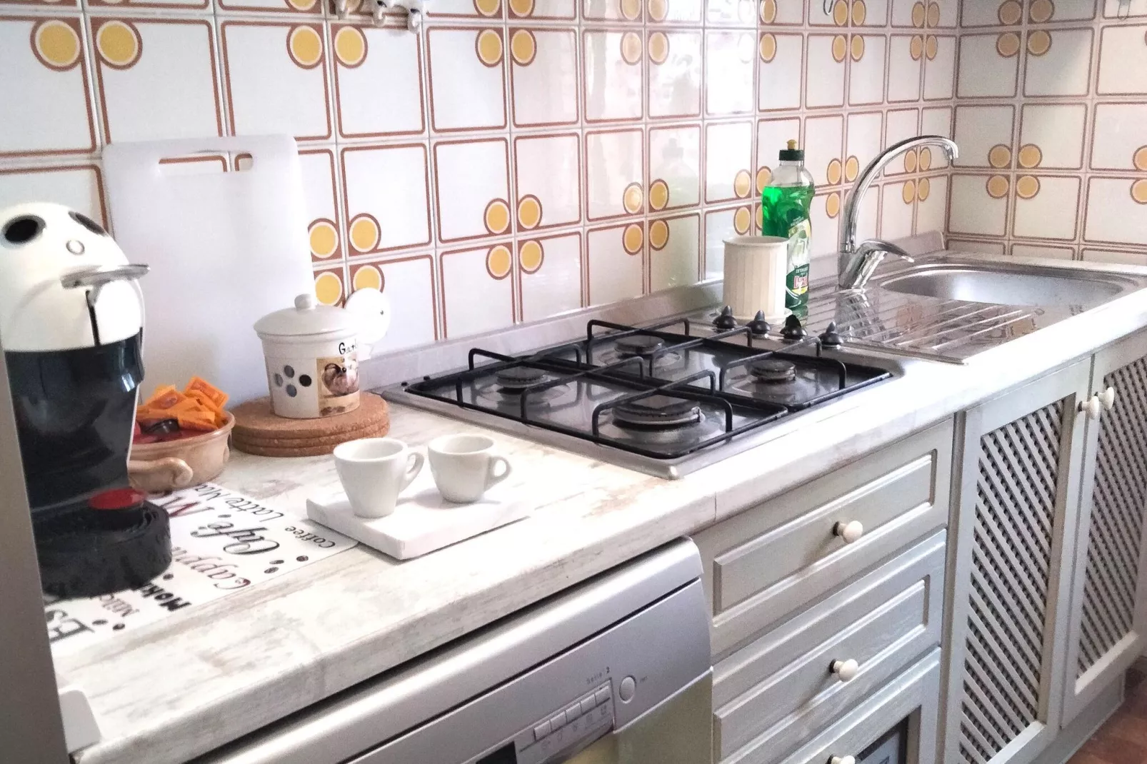 Ferienhaus Fiorenzuola Acacie Montemaggiore con piscina privata-Kitchen