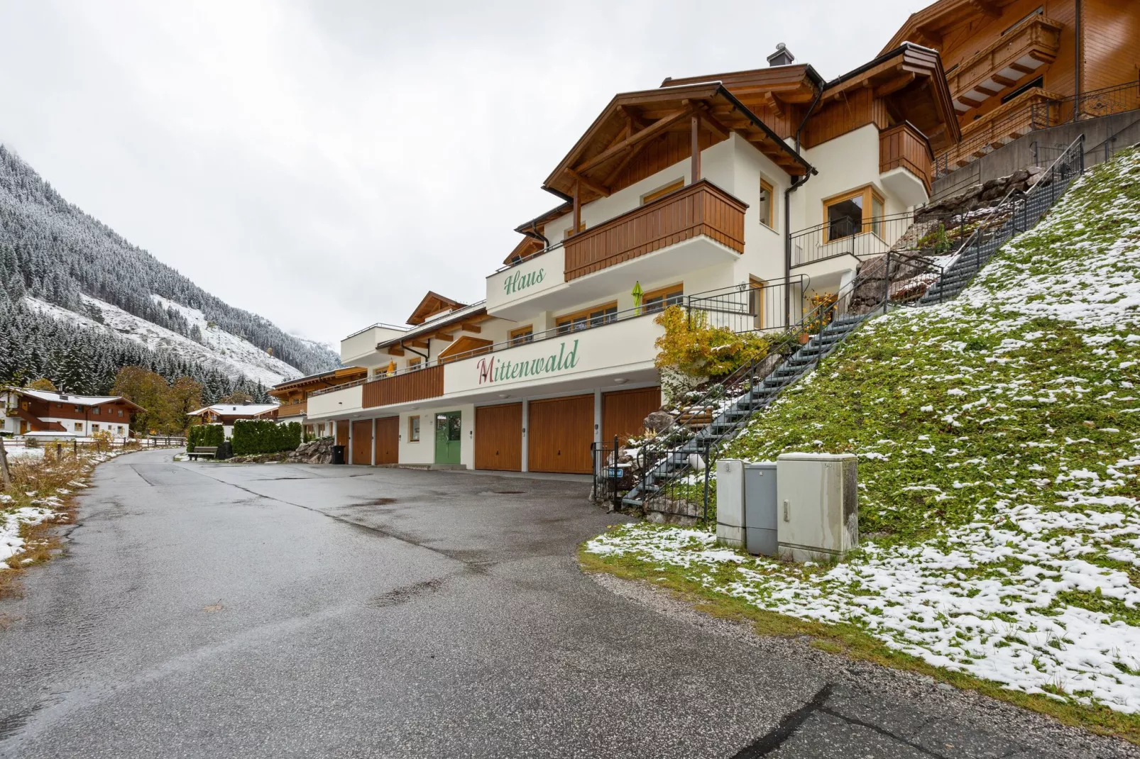 Chalet Apartment Mittenwald Top 2-Exterior summer