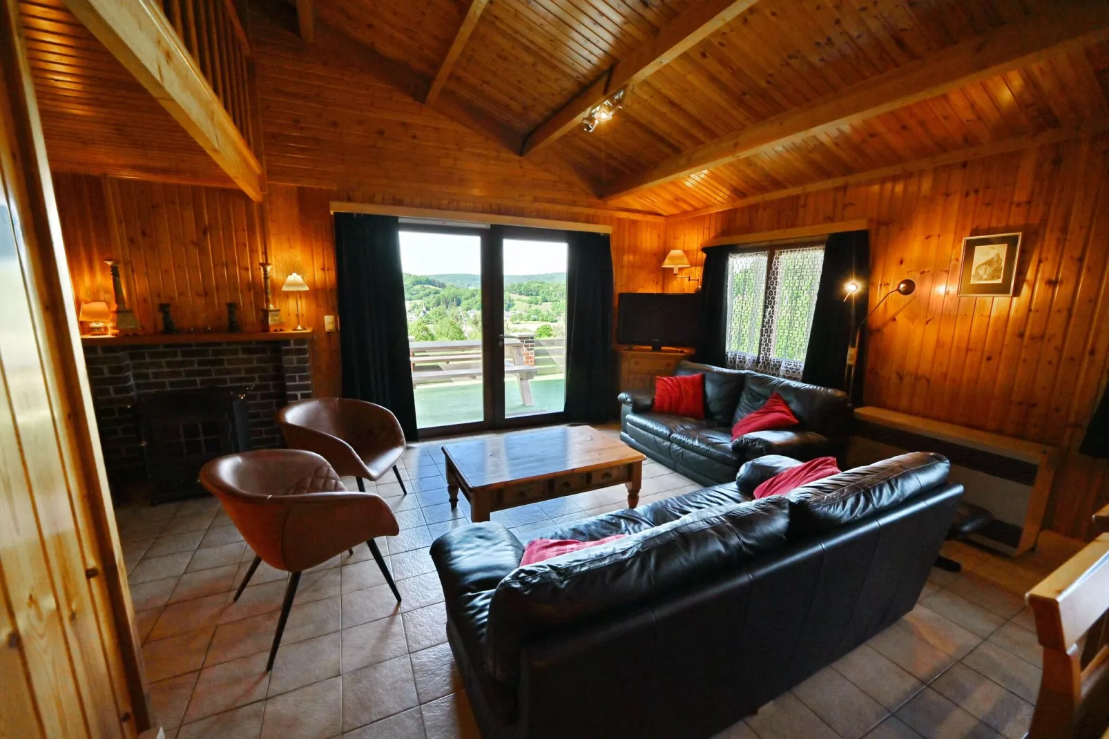 River View-Living room