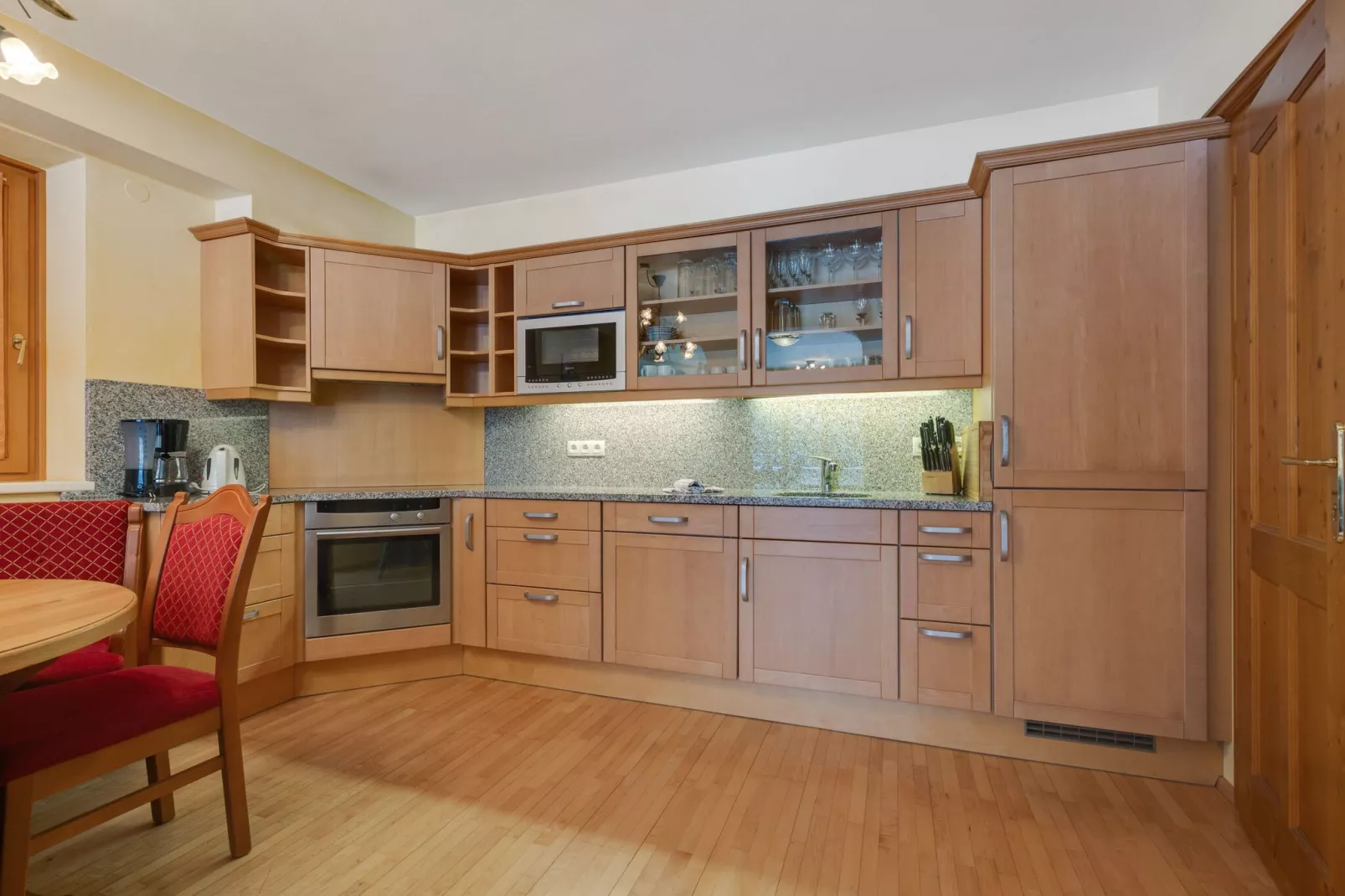 Chalet Apartment Mittenwald Top 2-Kitchen