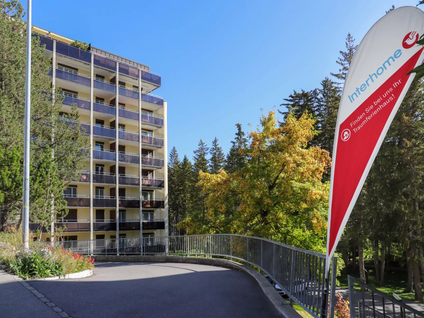 Allod Park Haus C 601 - Draußen