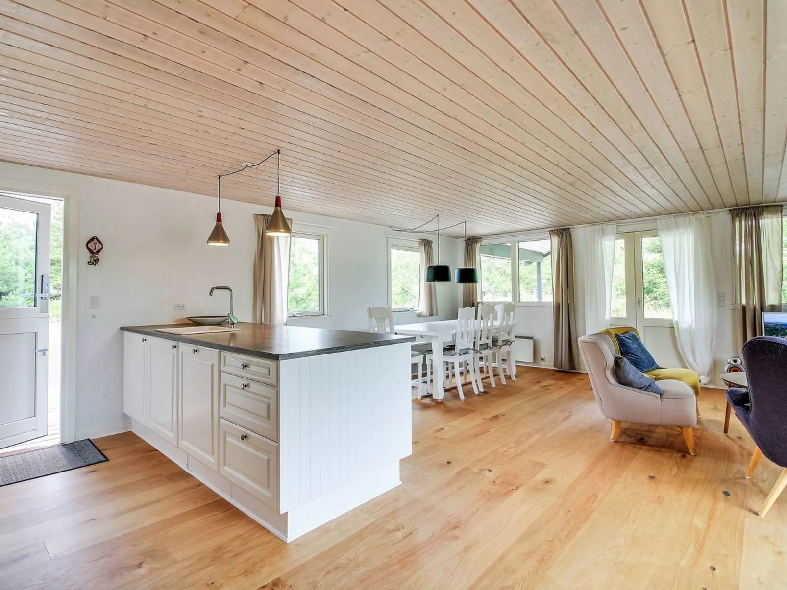 "Aleko" - 2.5km from the sea-Drinnen