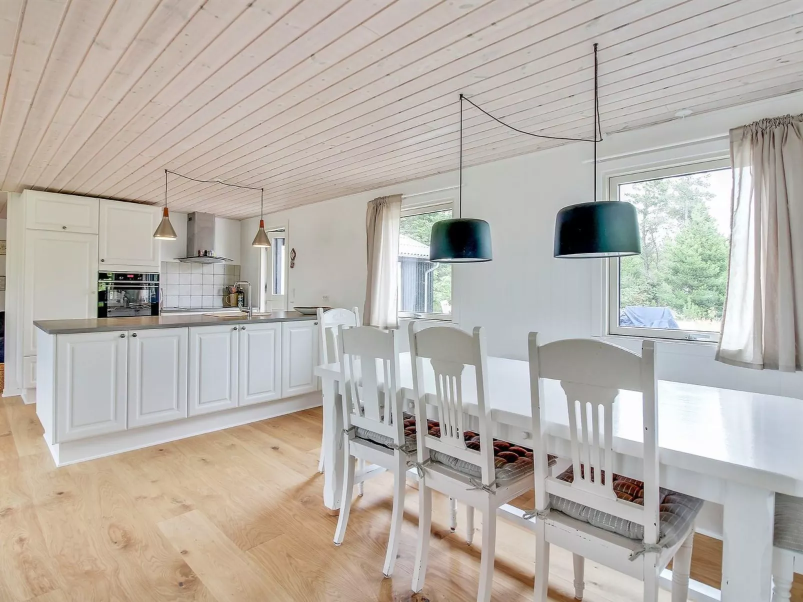 "Aleko" - 2.5km from the sea-Drinnen