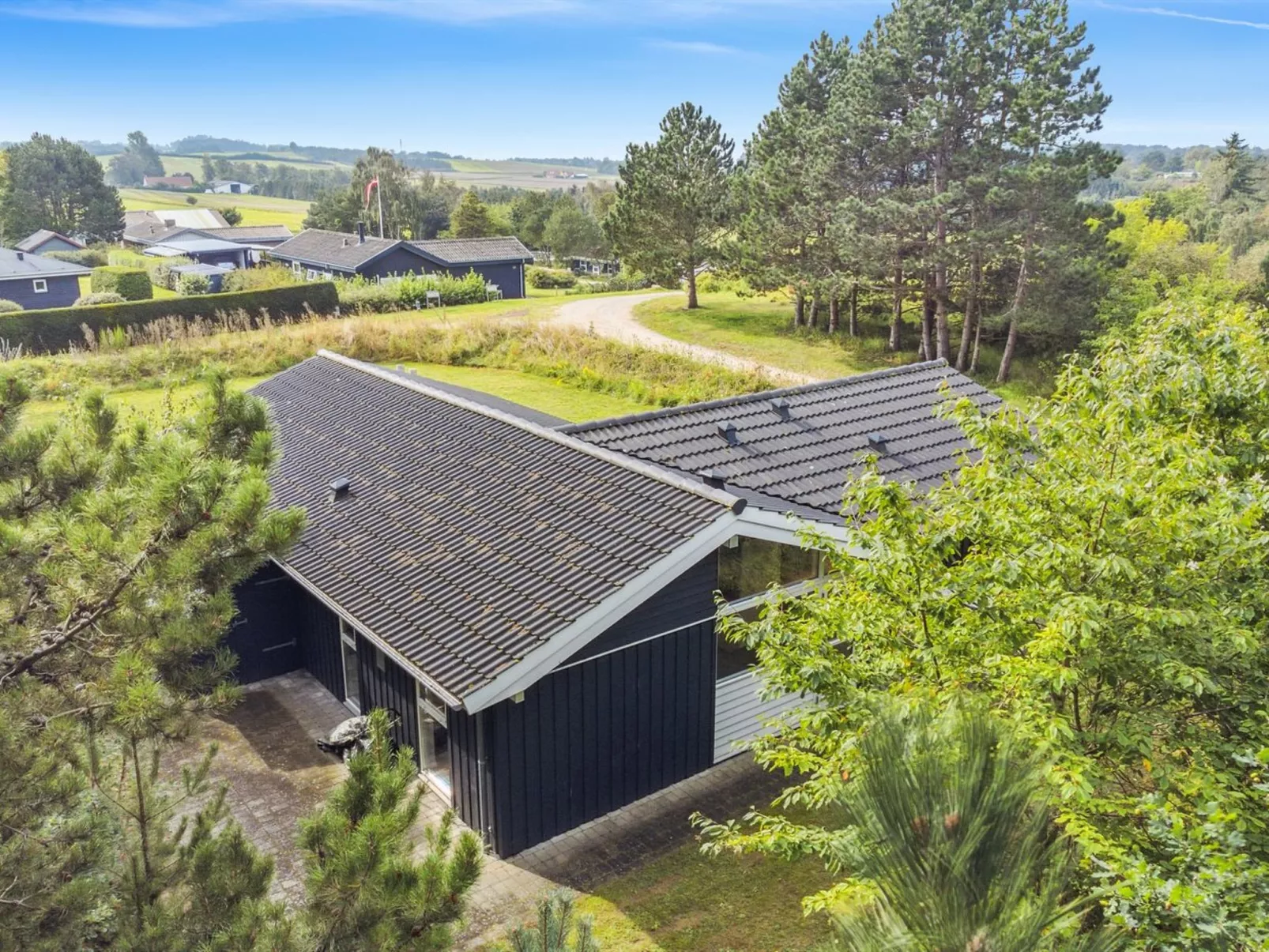 "Thjodulf" - 300m from the sea-Outside