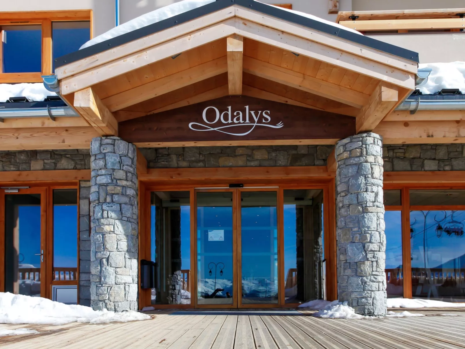 Odalys - Front de Neige-Outside