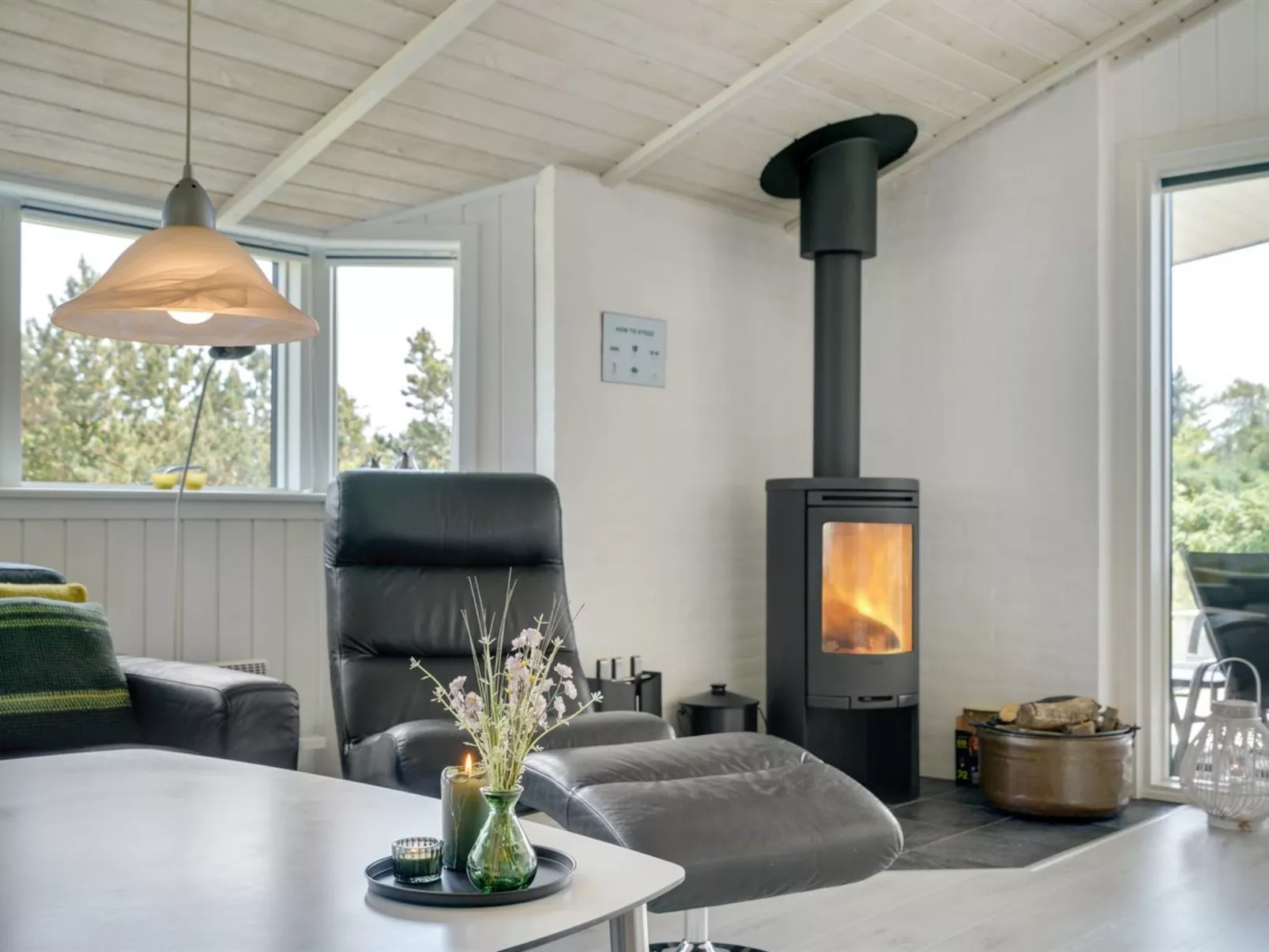 "Thove" - 600m from the sea-Inside