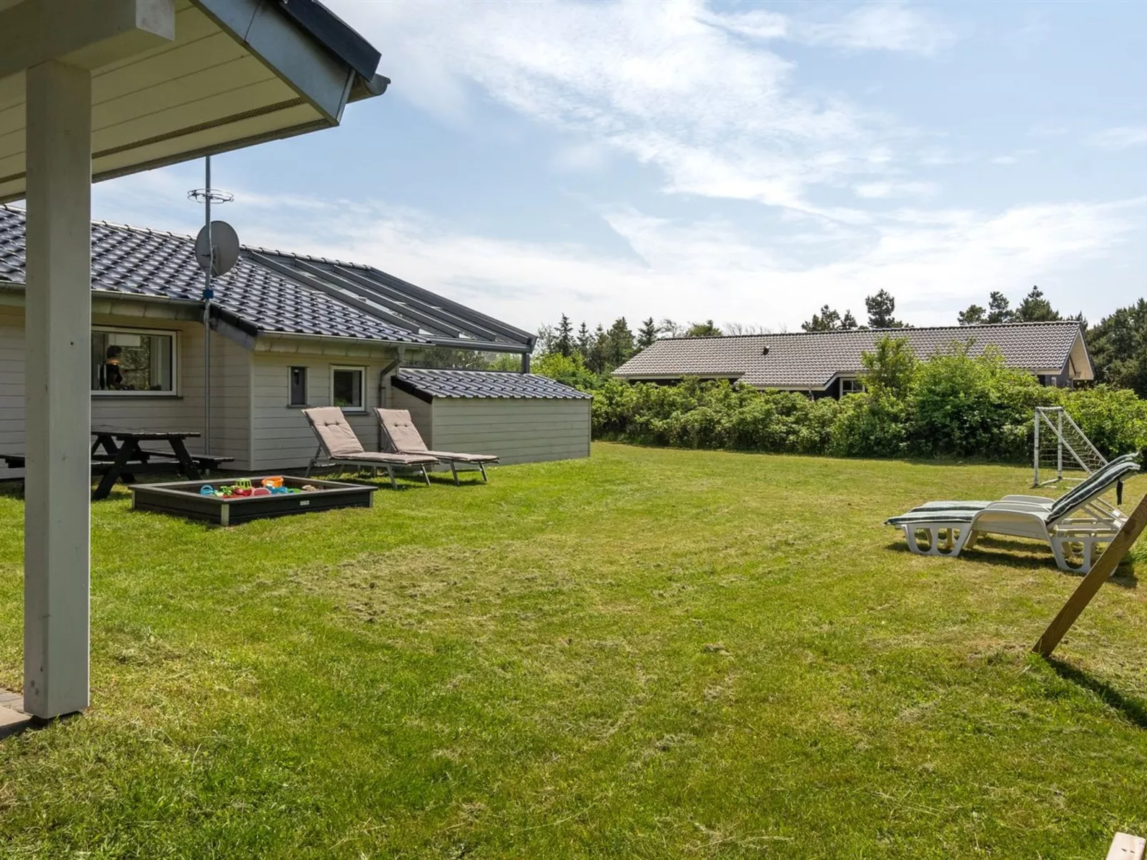 "Thove" - 600m from the sea-Outside
