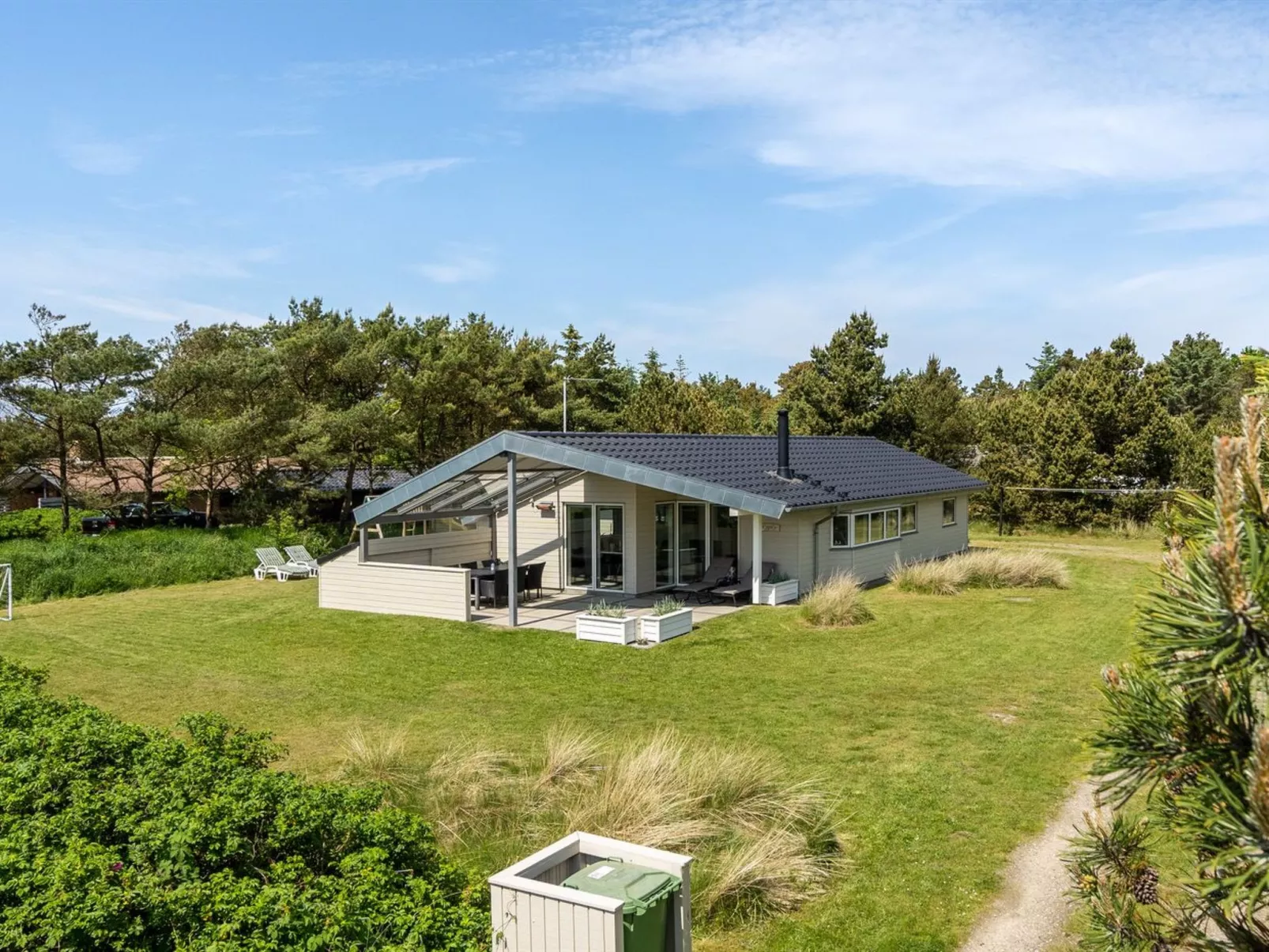 "Thove" - 600m from the sea-Outside