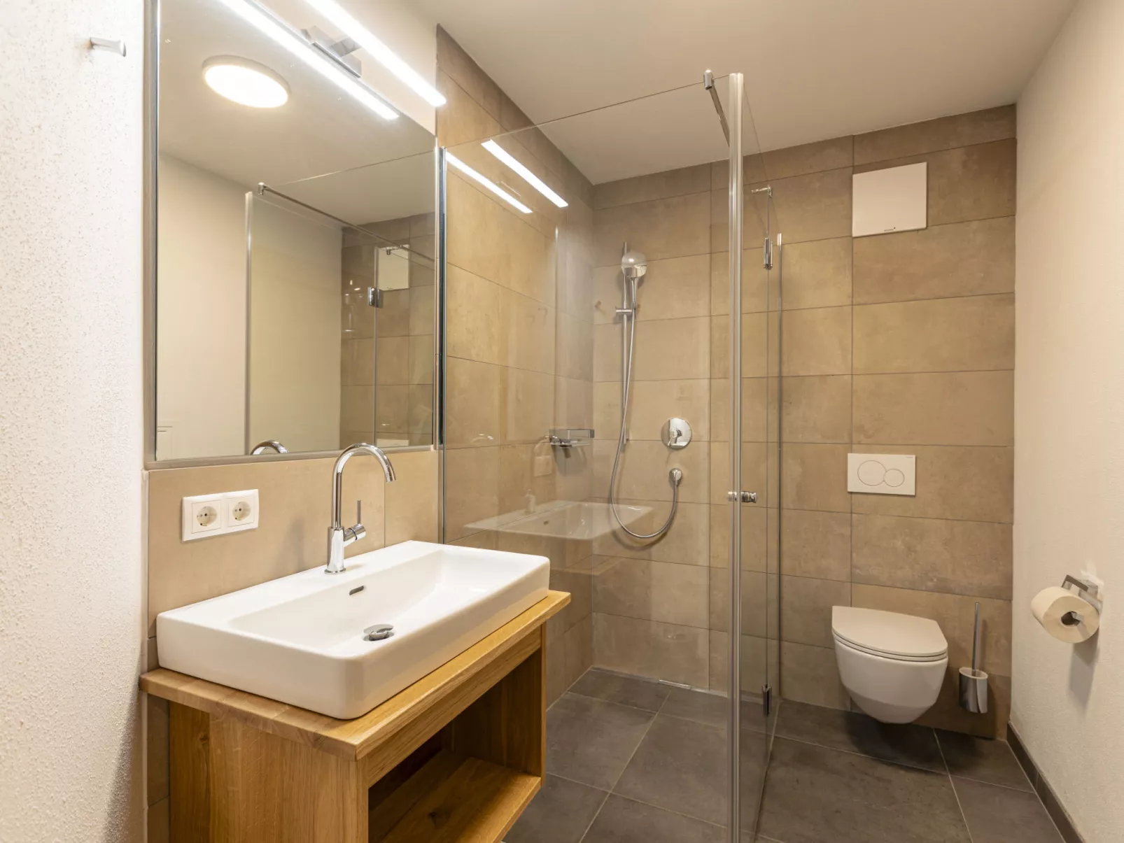 Superior # 4C mit Sauna-Inside