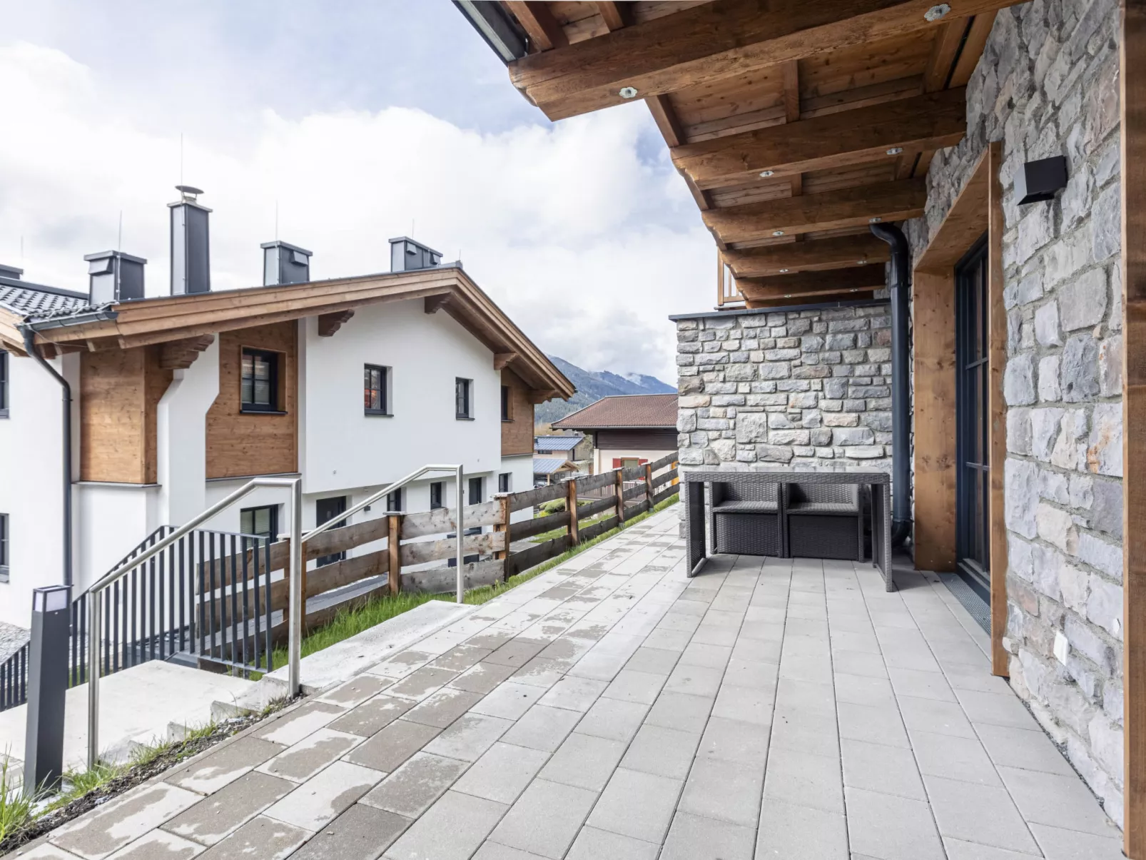 Superior # 4C mit Sauna-Outside
