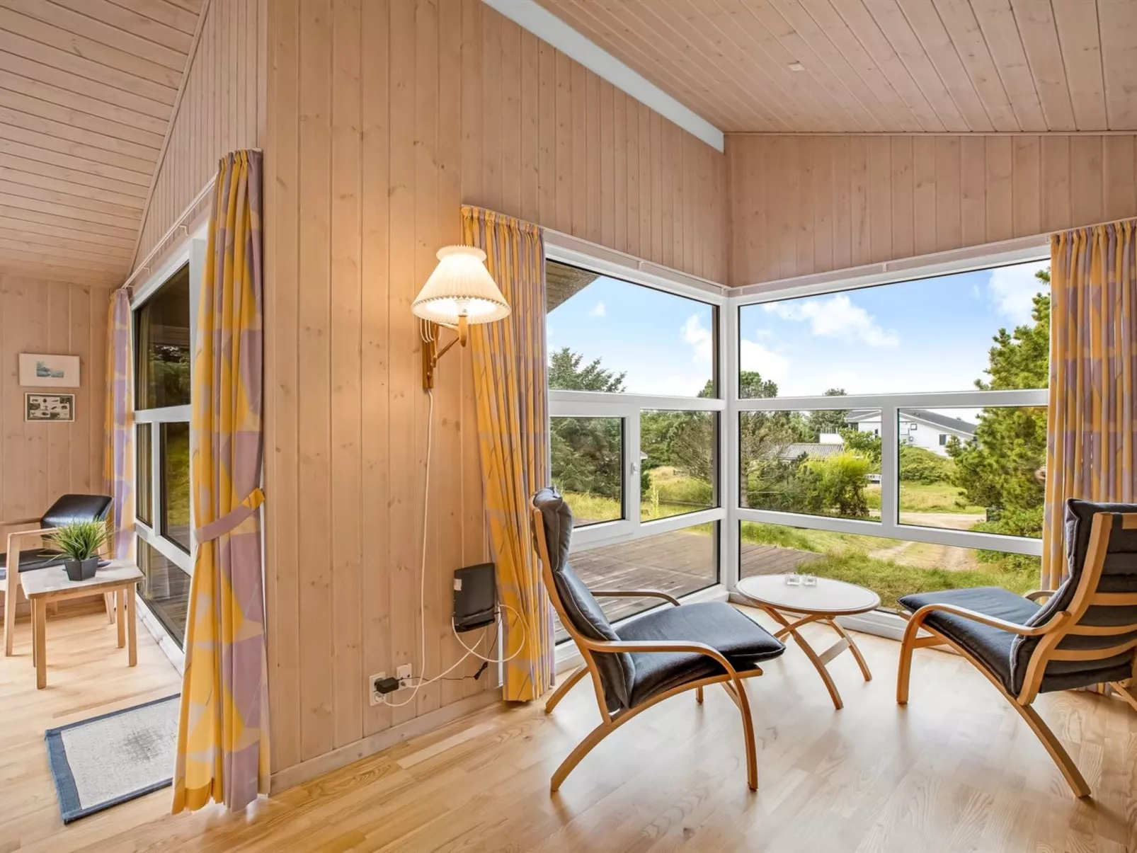 "Tineke" - 800m from the sea-Inside