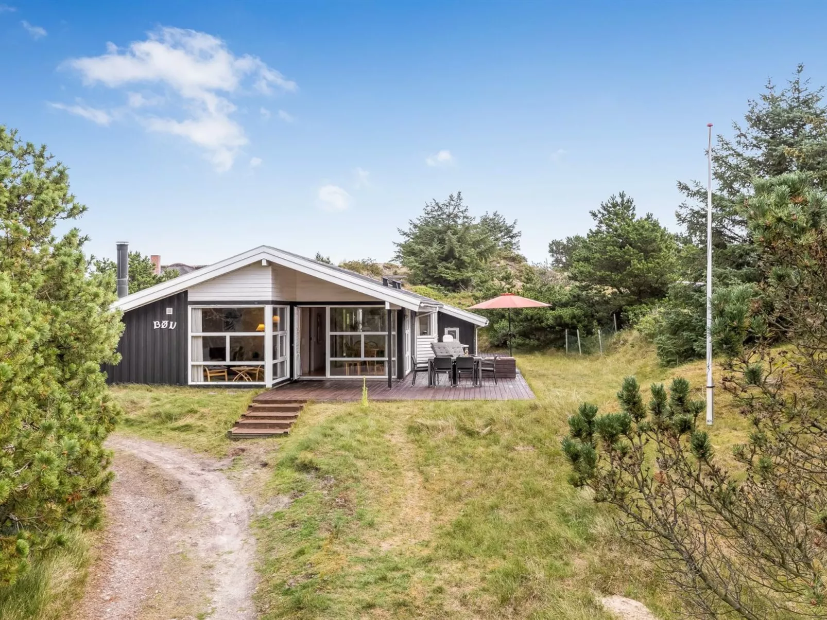 "Tineke" - 800m from the sea-Outside