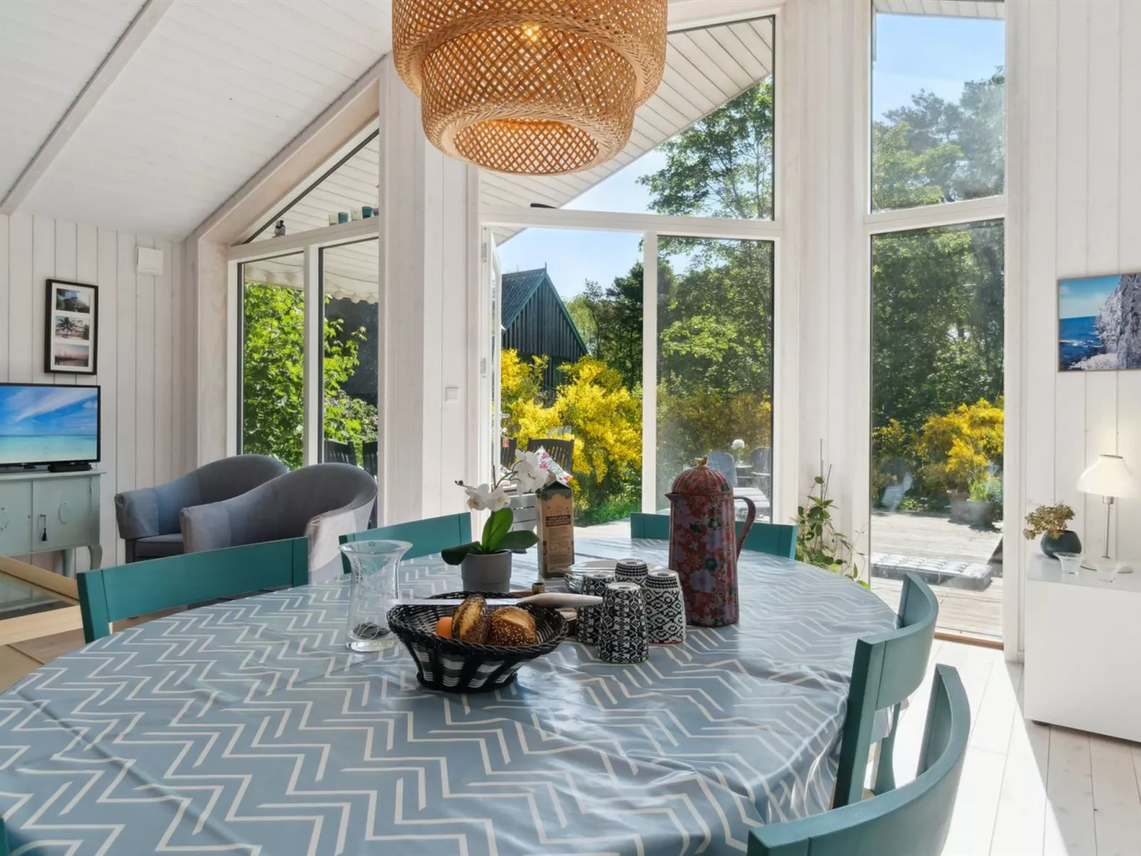 "Arkil" - 150m from the sea-Dedans