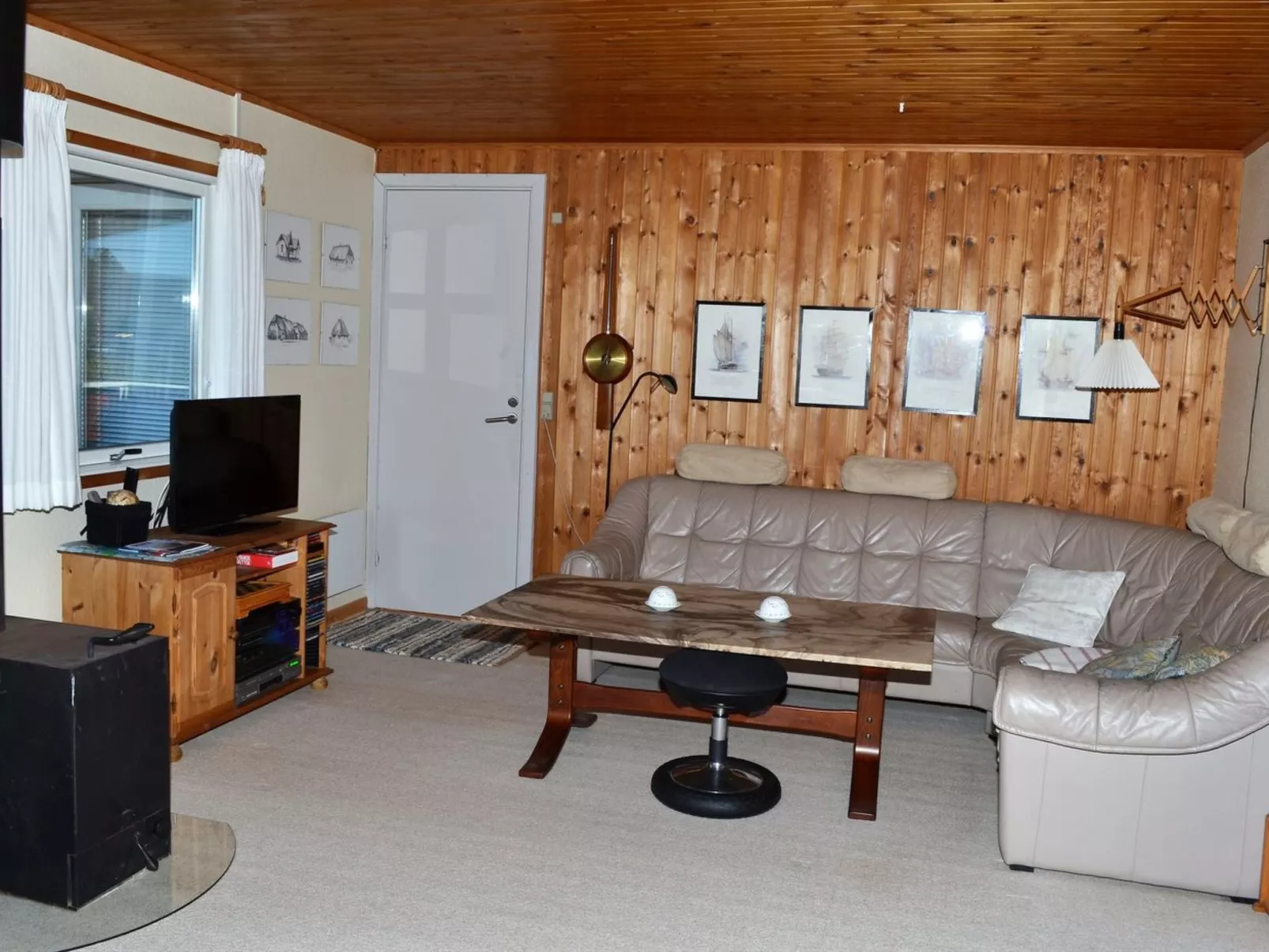 "Veijo" - 800m from the sea-Inside