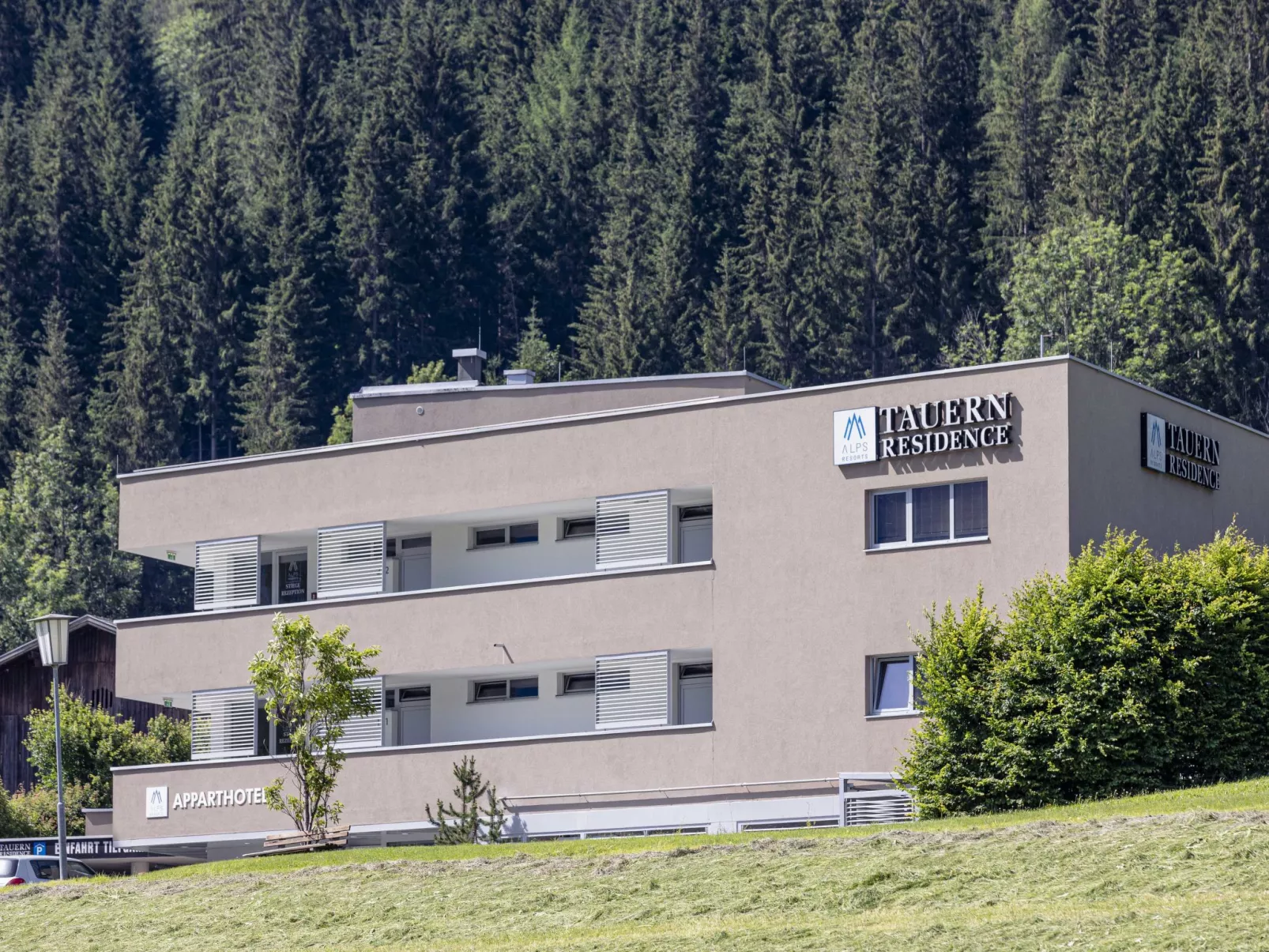 Penthouse mit 3 Schlafzimmern & Pool-Outside