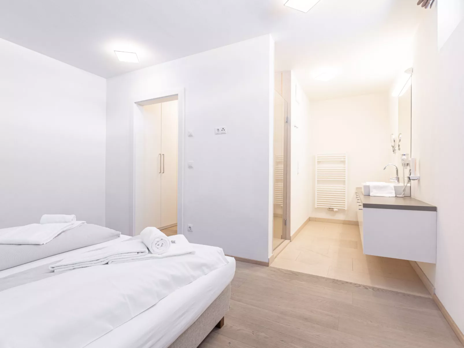 Penthouse mit 3 Schlafzimmern & Pool-Inside