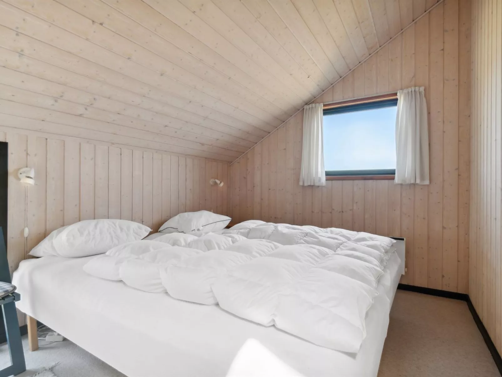 "Henri" - 500m from the sea-Drinnen