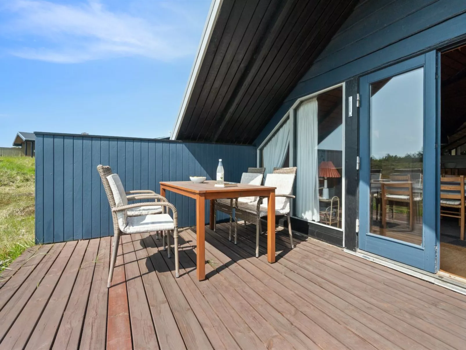 "Henri" - 500m from the sea-Draußen