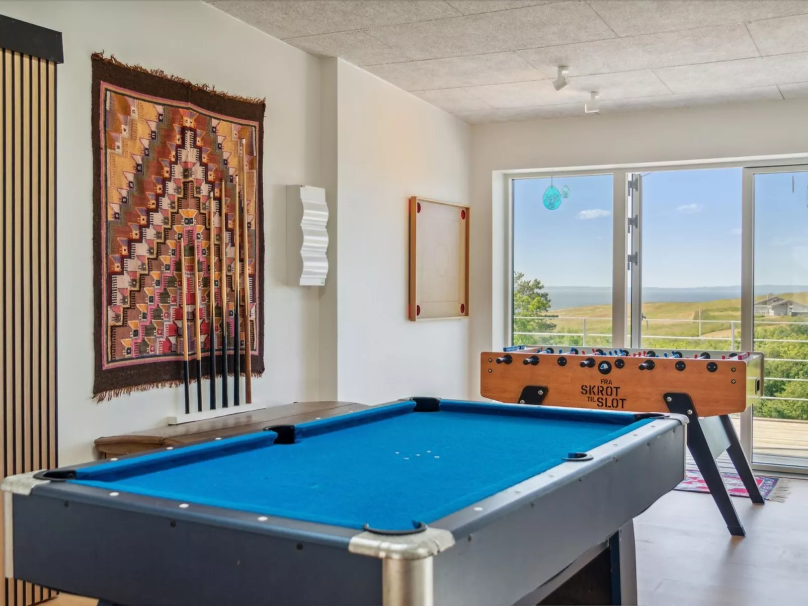 "Galia" - 500m from the sea
