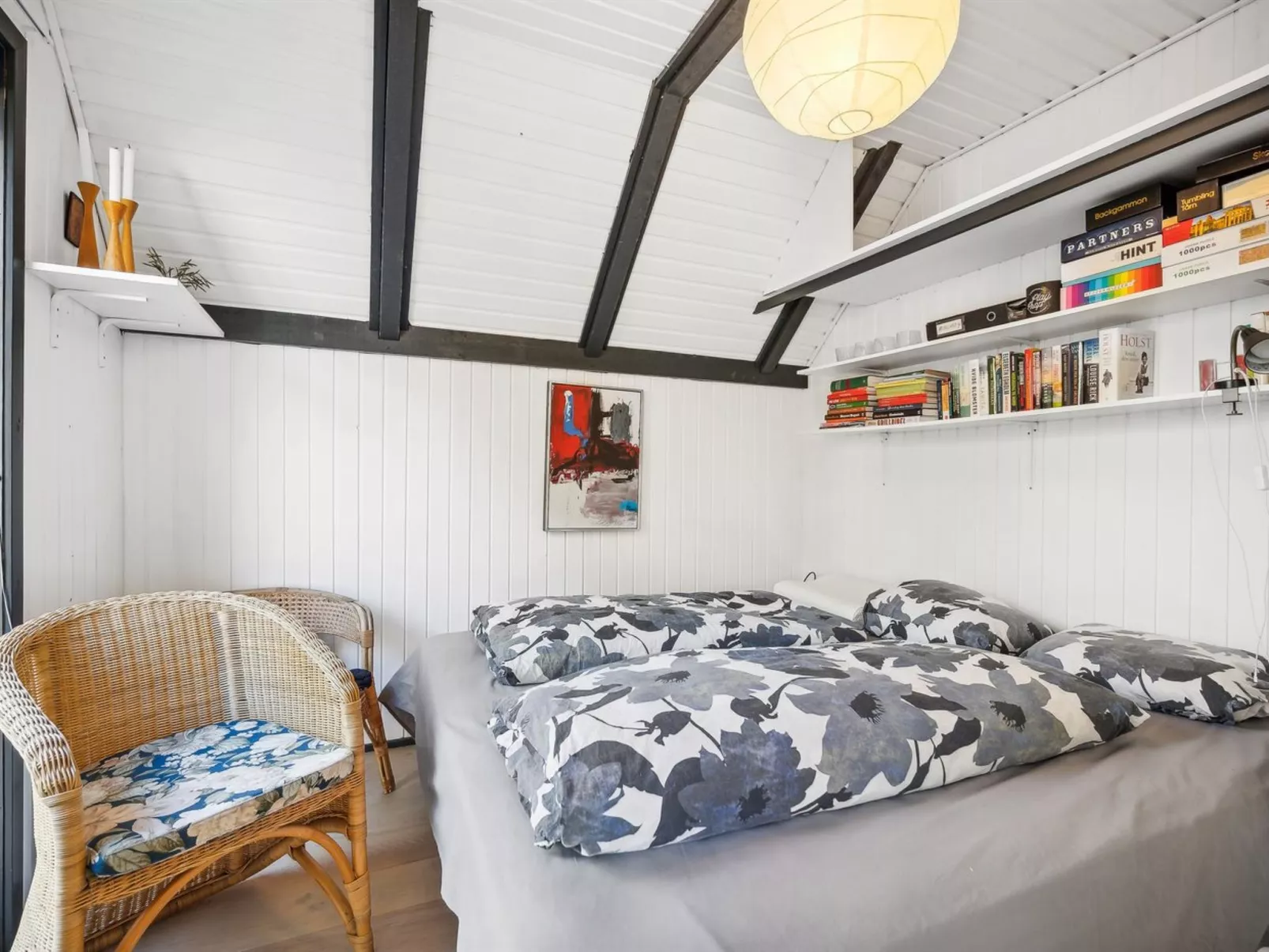 "Aya" - 1.2km from the sea-Inside